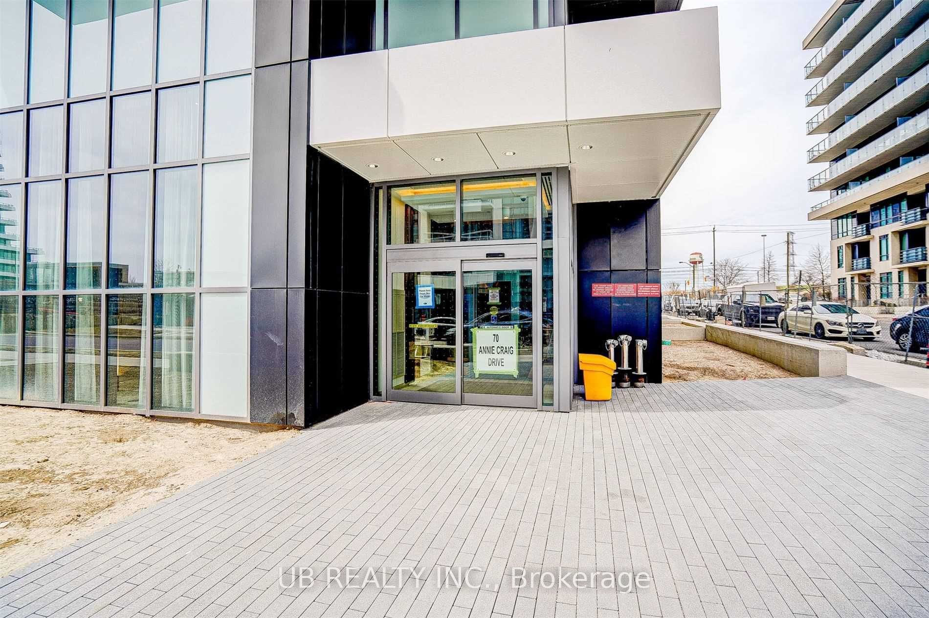 70 Annie Craig Drive 5005, Toronto, ON M8V 0C4