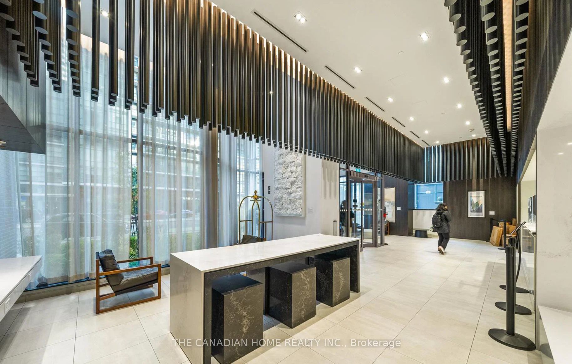 4065 CONFEDERATION Parkway 2608 (Long Term), Mississauga, ON L5B 0L4 photo 2