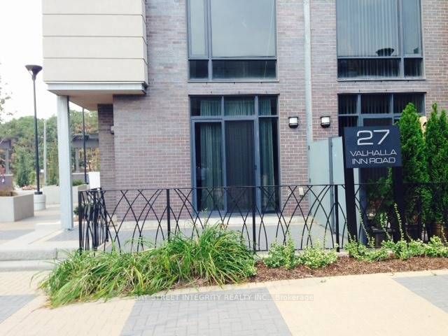 27 Valhalla Inn Road 60, Toronto, ON M9B 0B3 photo 3