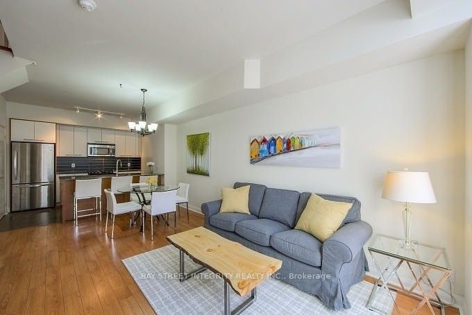 27 Valhalla Inn Road 60, Toronto, ON M9B 0B3 photo 5