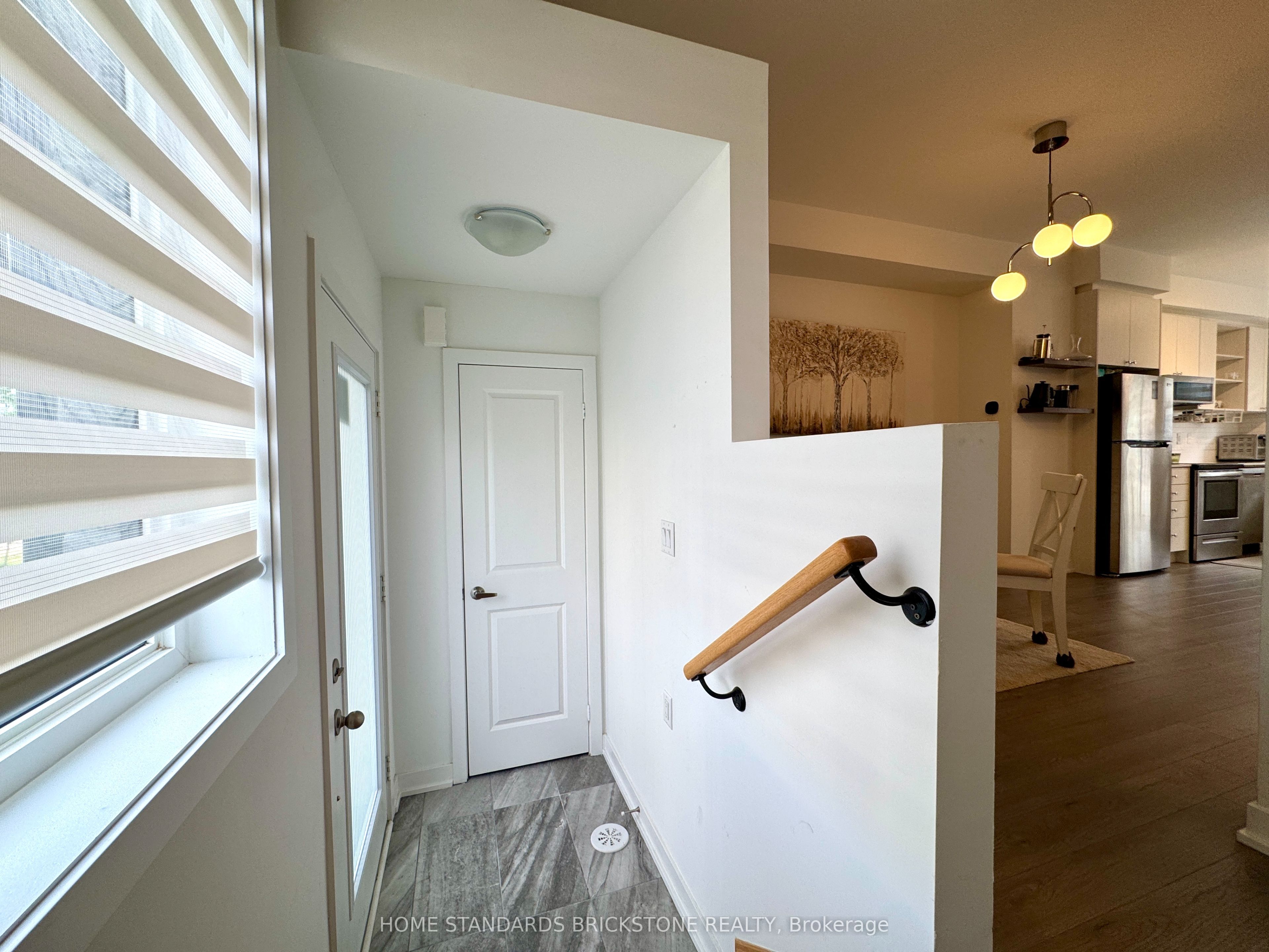 100 Stanley Green Boulevard 4, Toronto, ON M3K 0C8 photo 3