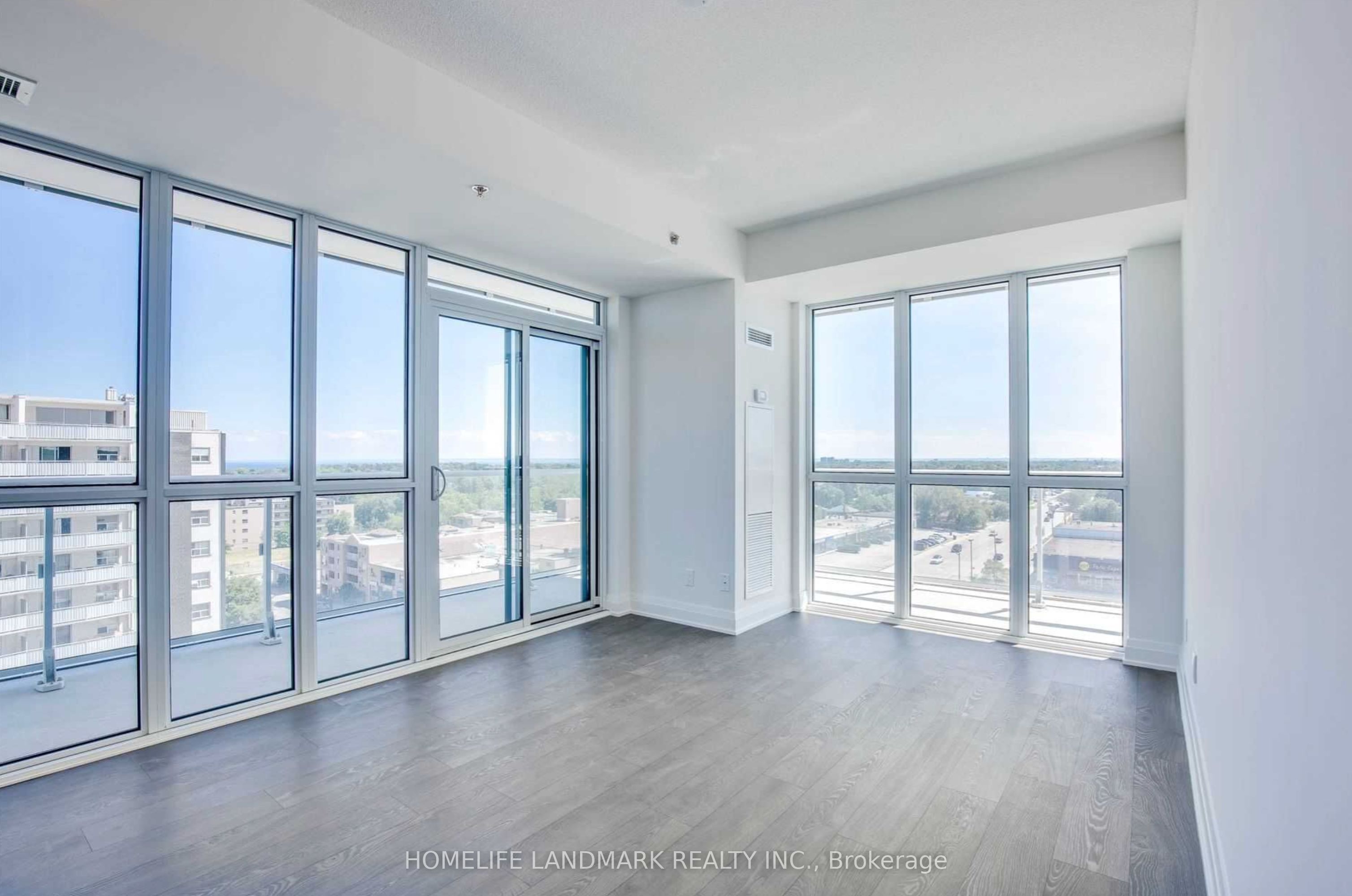55 Speers Road 809, Oakville, ON L6K 0H9