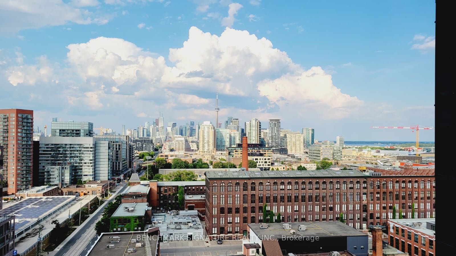 270 Dufferin Street LPH 18, Toronto, ON M6K 0H8 photo 3