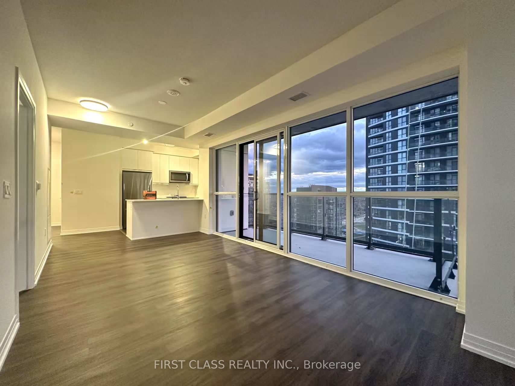 15 Watergarden Drive 2306, Mississauga, ON L5R 0H4 photo 4