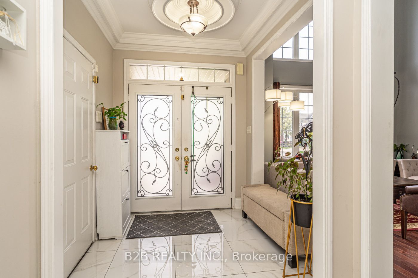12 VALLEYWEST Road, Brampton, ON L6P 2J9 photo 4
