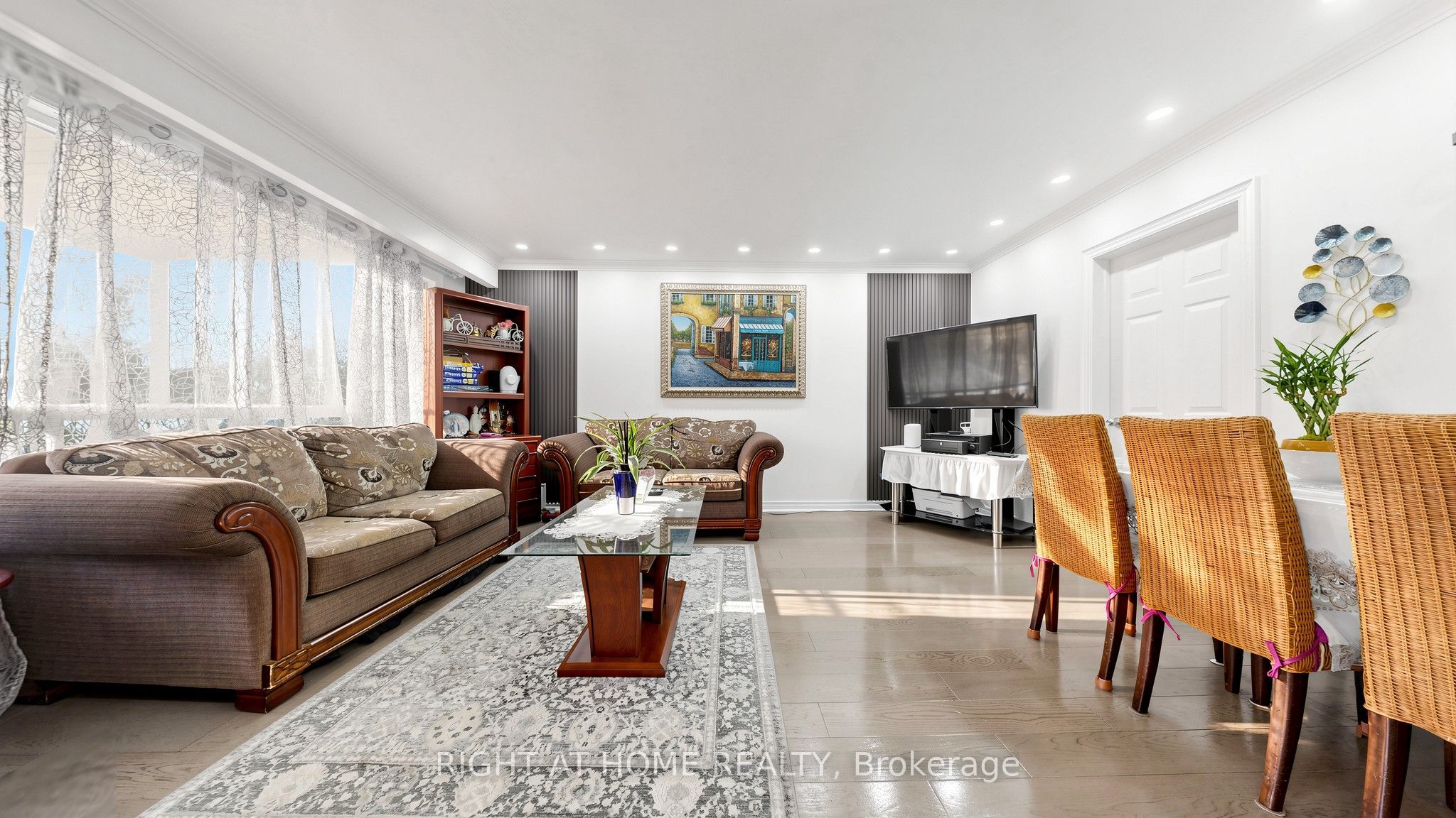 22 Brigham Court, Toronto, ON M9W 1T8 photo 4