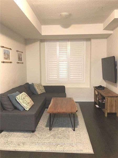 6 Drummond Street 319, Toronto, ON M8V 1Y8