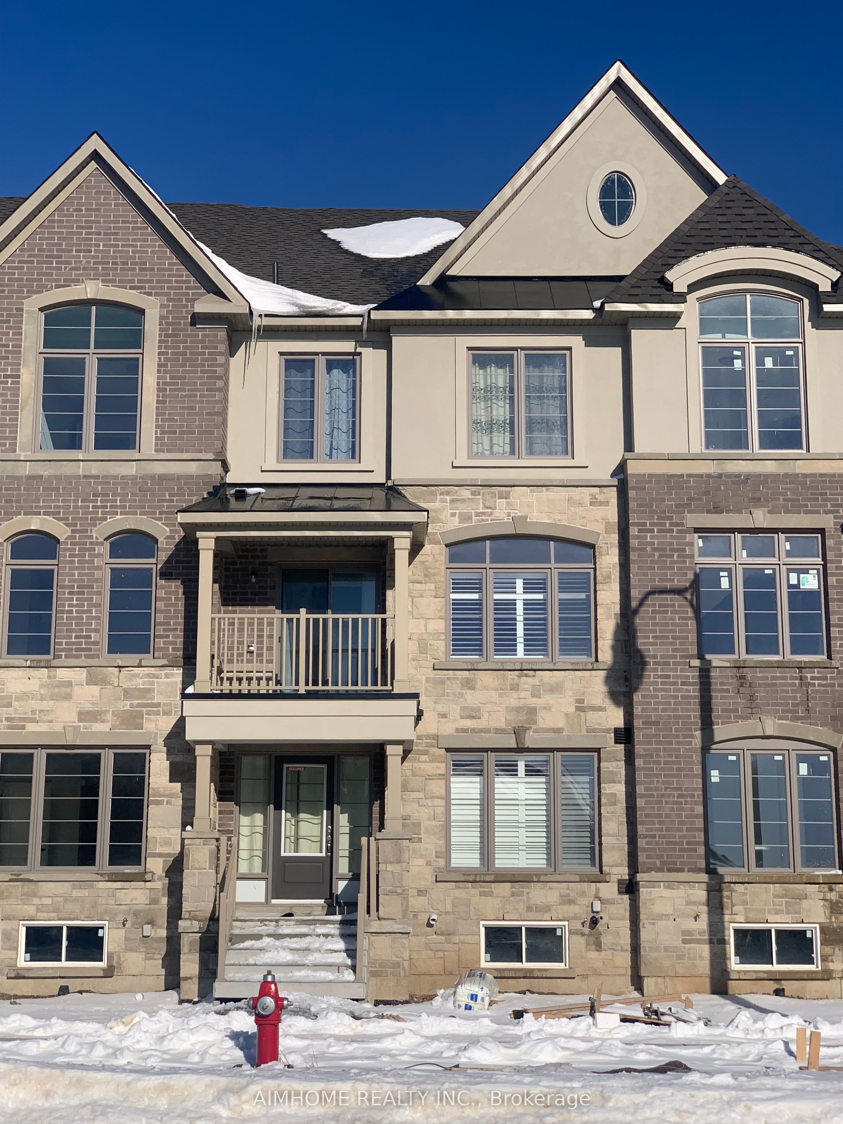 12 Summerbeam Way, Brampton, ON L6Y 6K5