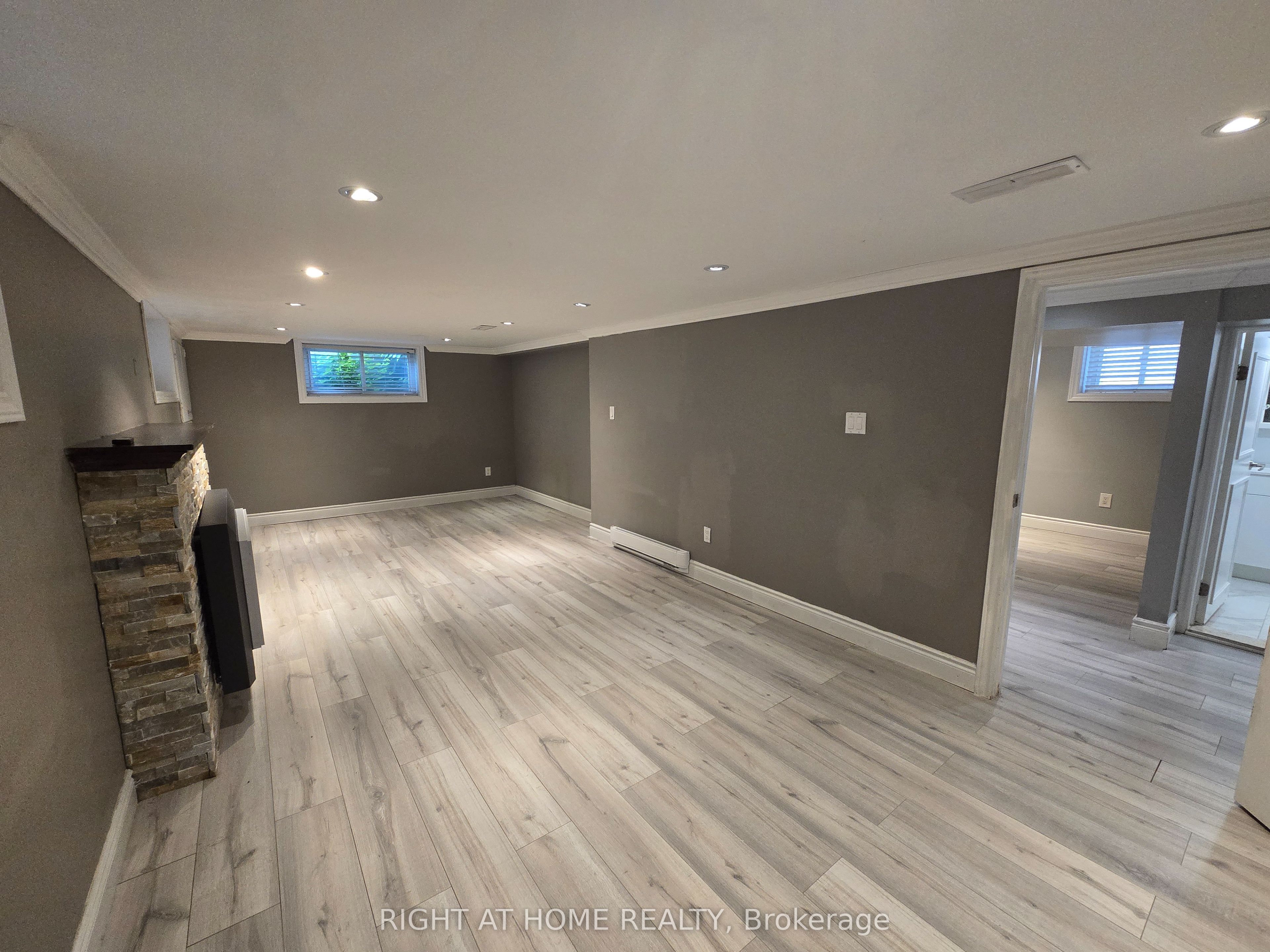 46 Haverson Boulevard Basement, Toronto, ON M6M 3J6 photo 4