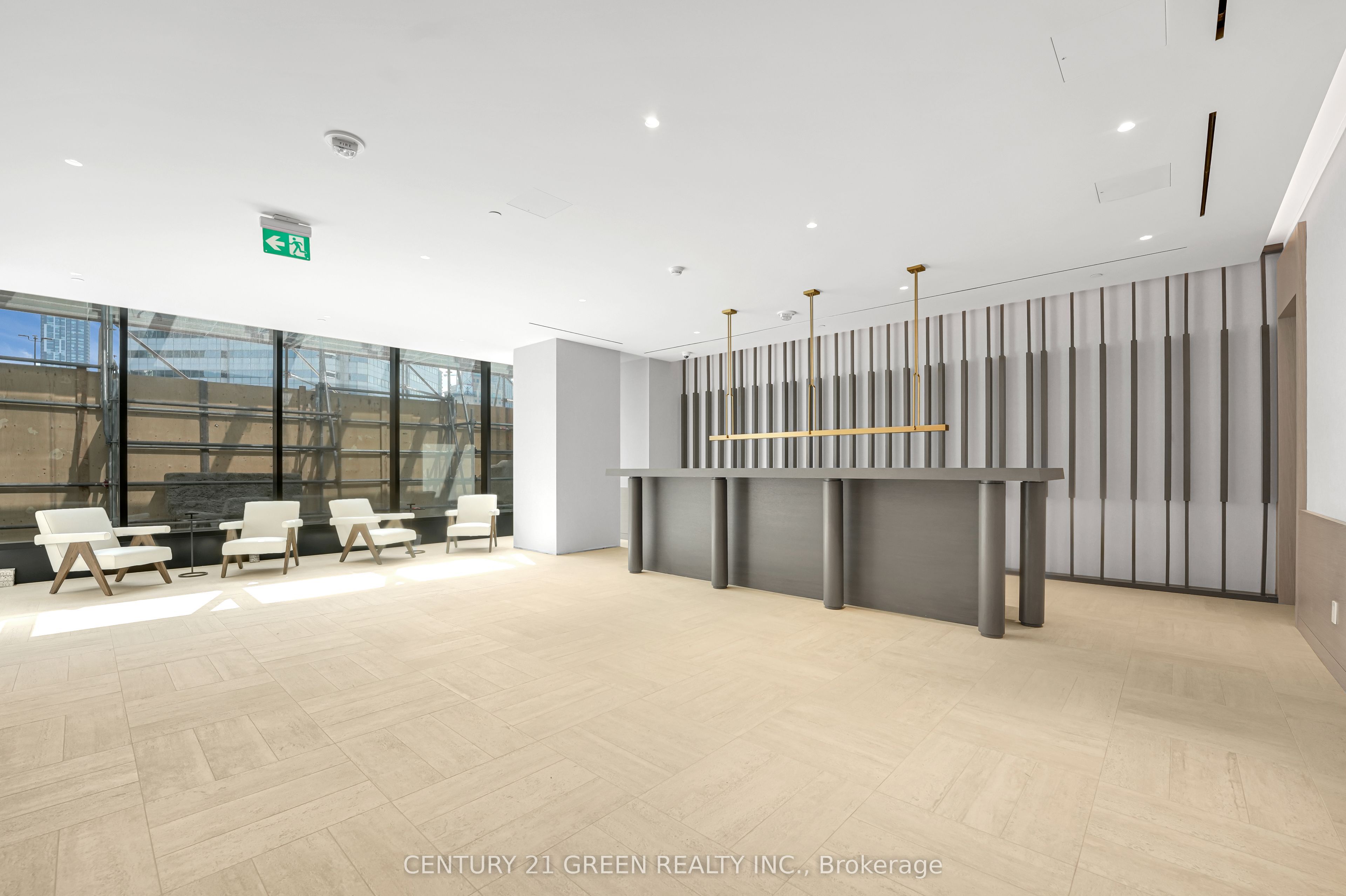 4015 The Exchange 1403, Mississauga, ON L5B 0N9 photo 3