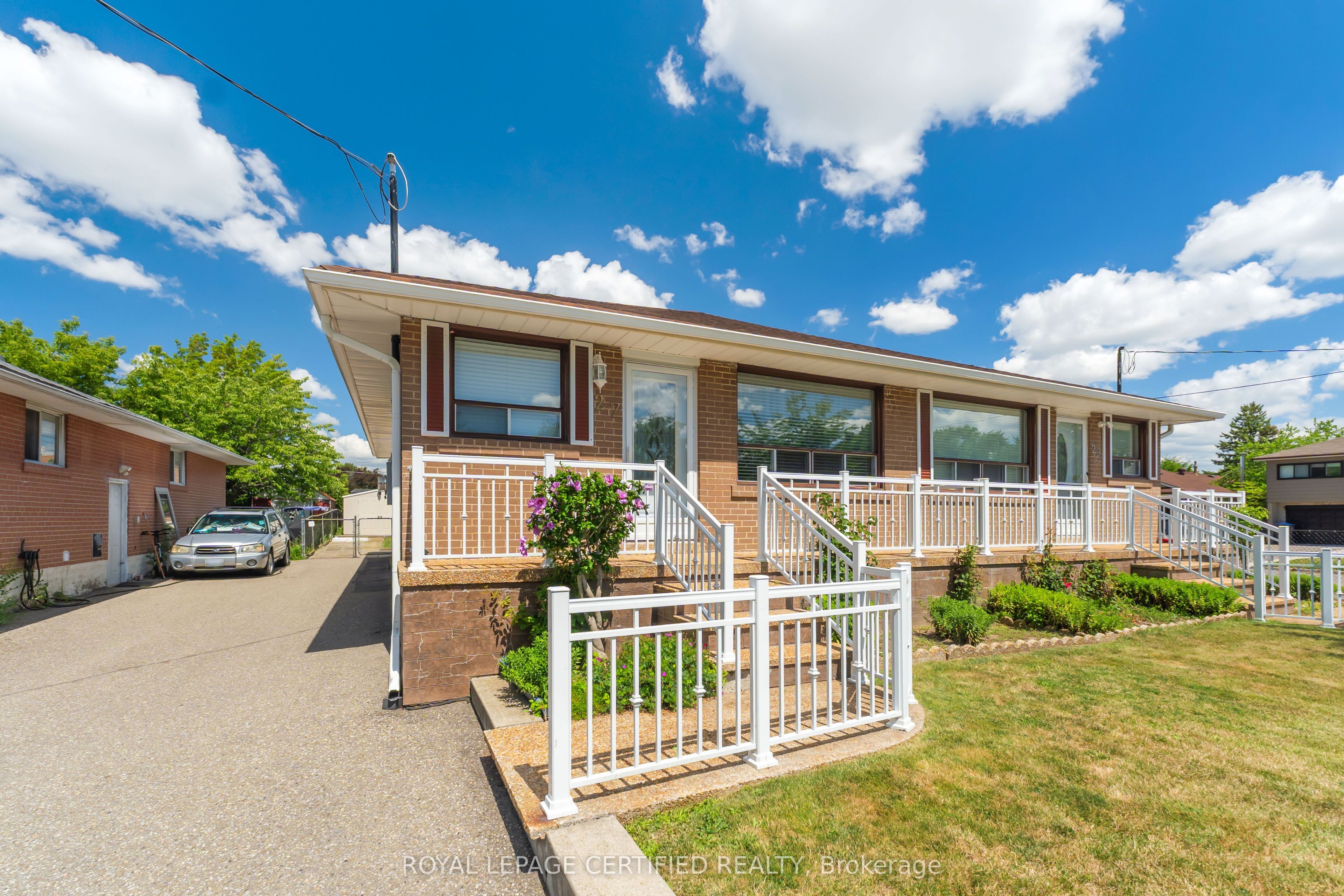 27 Milner Road, Brampton, ON L6W 3A7