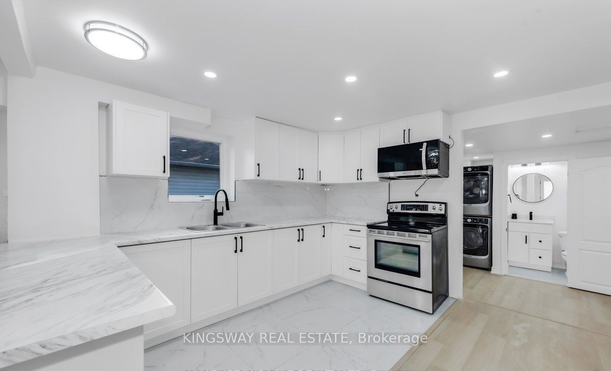 195 Randi Road, Mississauga, ON L5A 1V6 photo 3