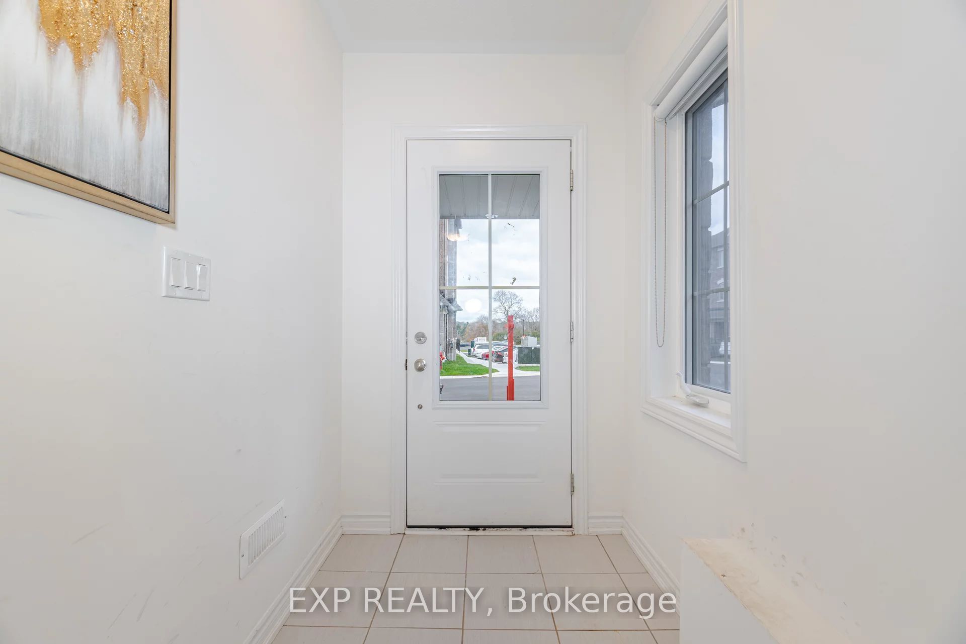 68 First Street 24, Orangeville, ON L9W 2E4 photo 3