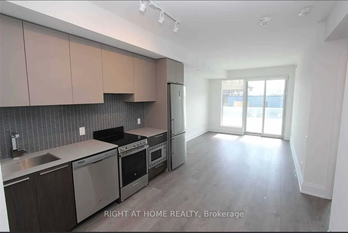 20 Brin Drive 413, Toronto, ON M8X 0B2 photo 2
