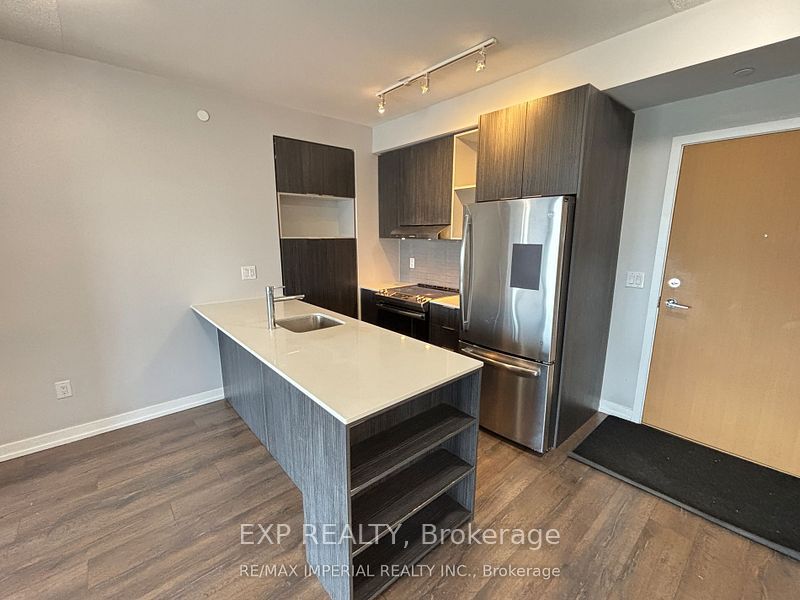 2520 Eglinton Avenue W 1212, Mississauga, ON L5M 0Y4 photo 2