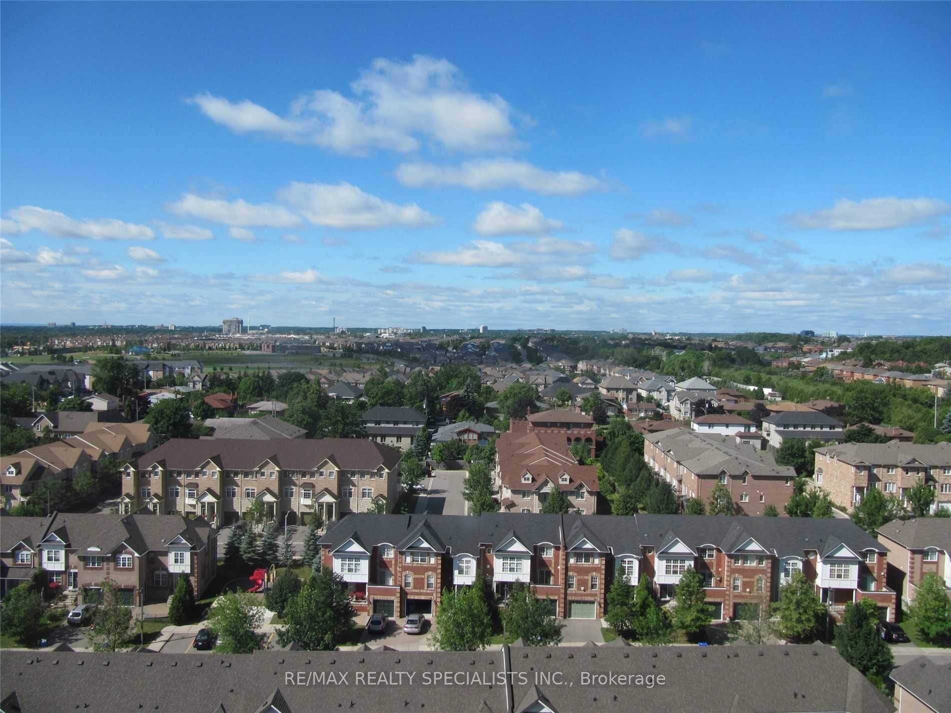 155 Hillcrest Avenue 1208, Mississauga, ON L5B 3Z2 photo 4