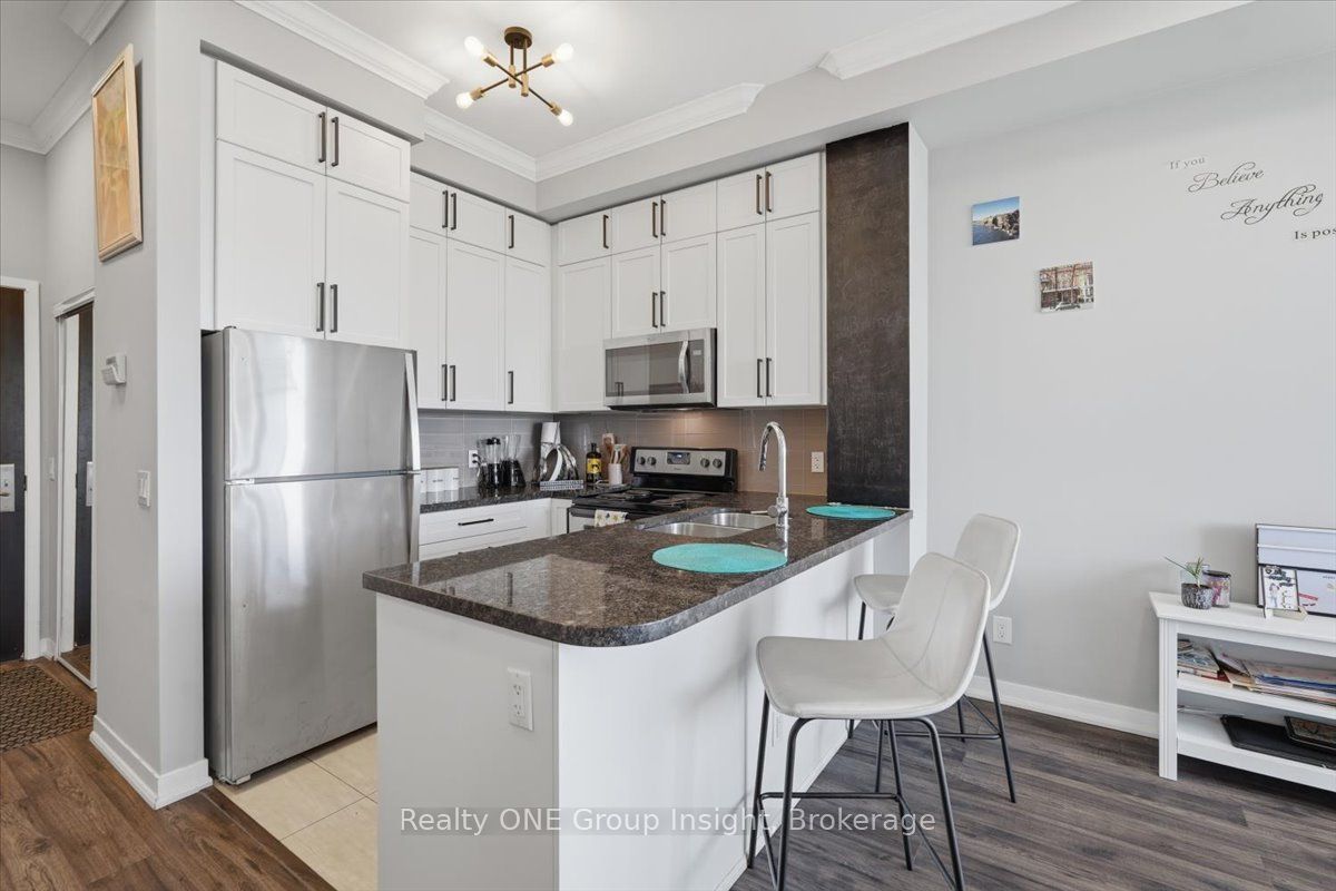 840 Queens Plate Drive 1009, Toronto, ON M9W 0E7 photo 2