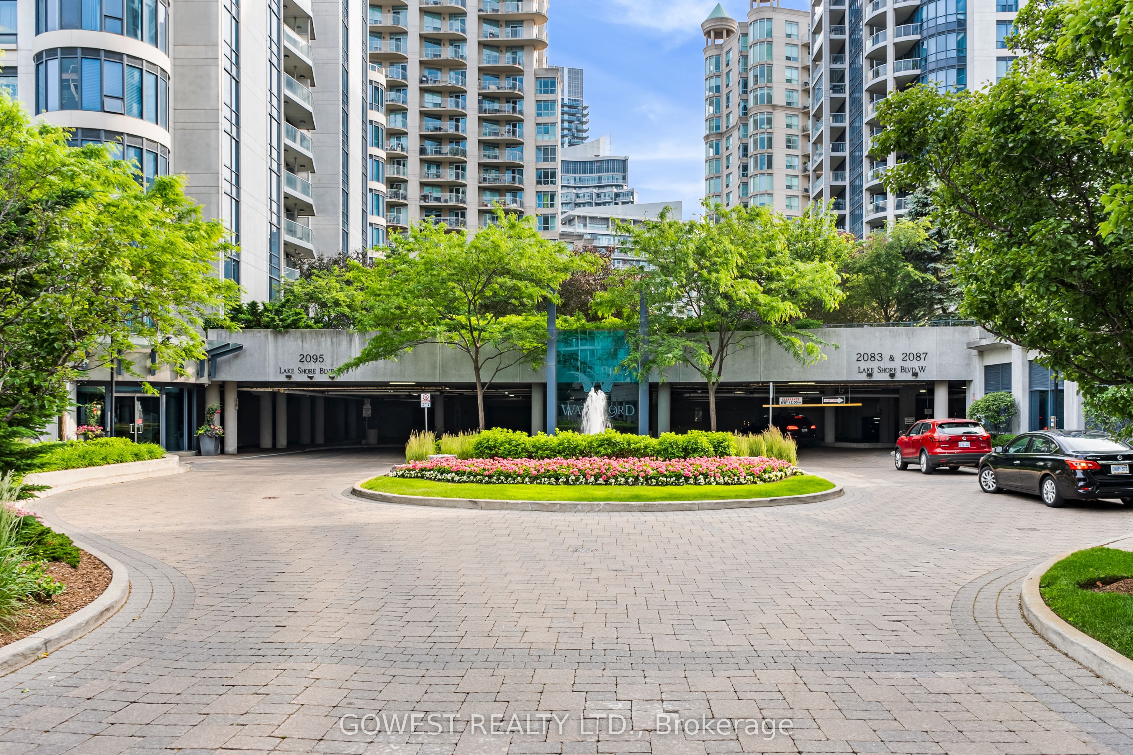 2095 Lake Shore Boulevard W 318, Toronto, ON M8V 4G4 photo 4