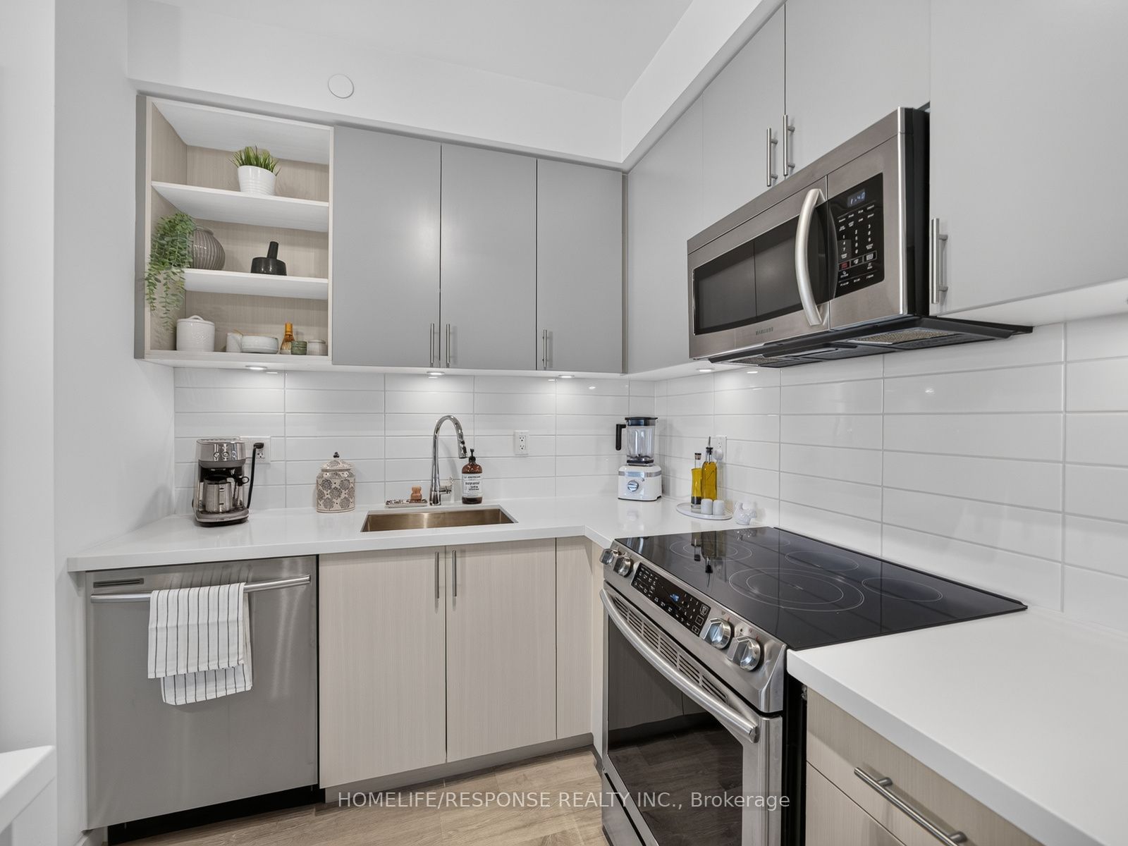 4699 Glen Erin Drive 410, Mississauga, ON L5M 2E5 photo 3