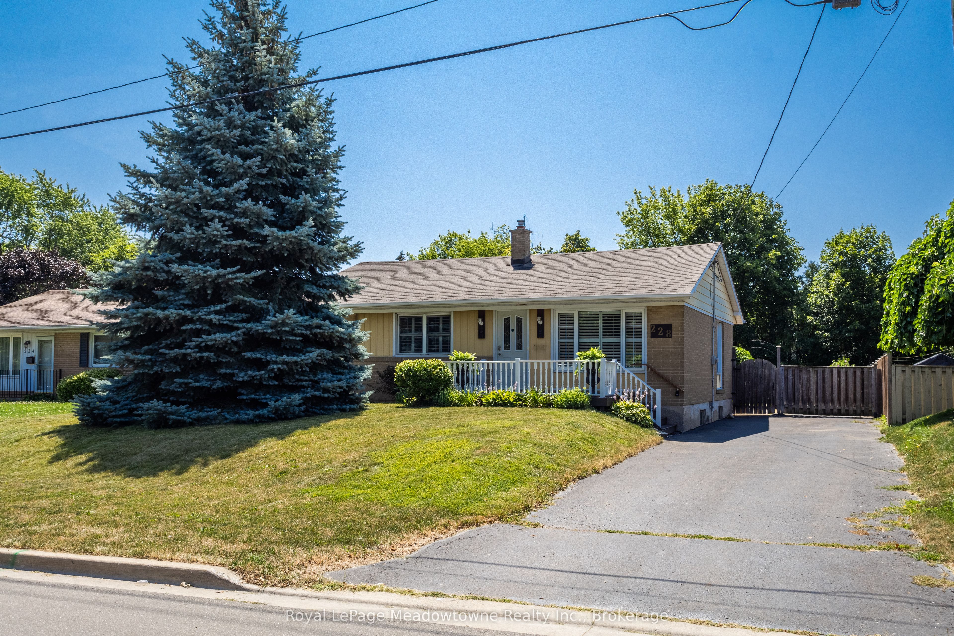 228 Bell Street, Milton, ON L9T 2A9