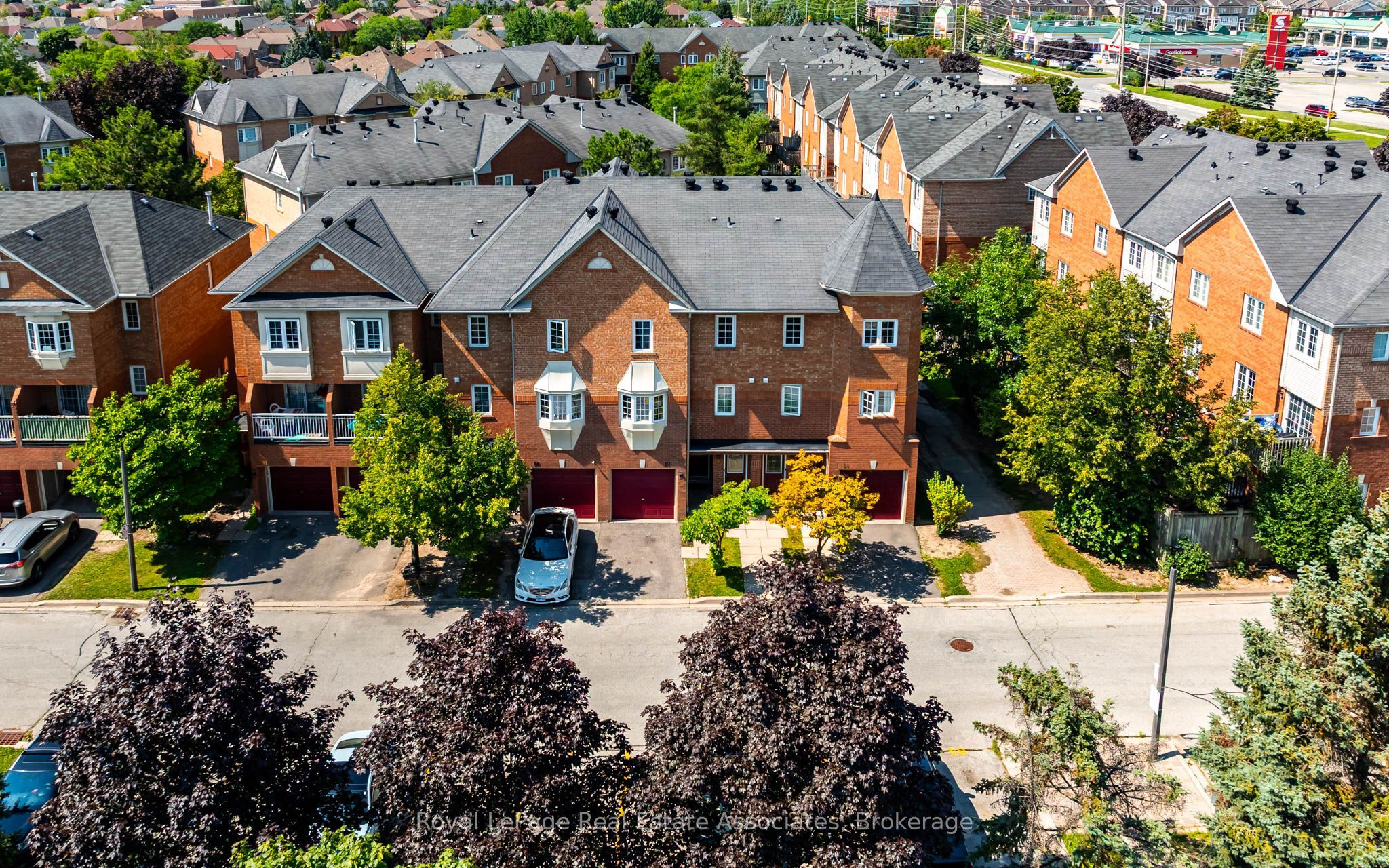 6950 Tenth Line W 87, Mississauga, ON L5N 6Y1