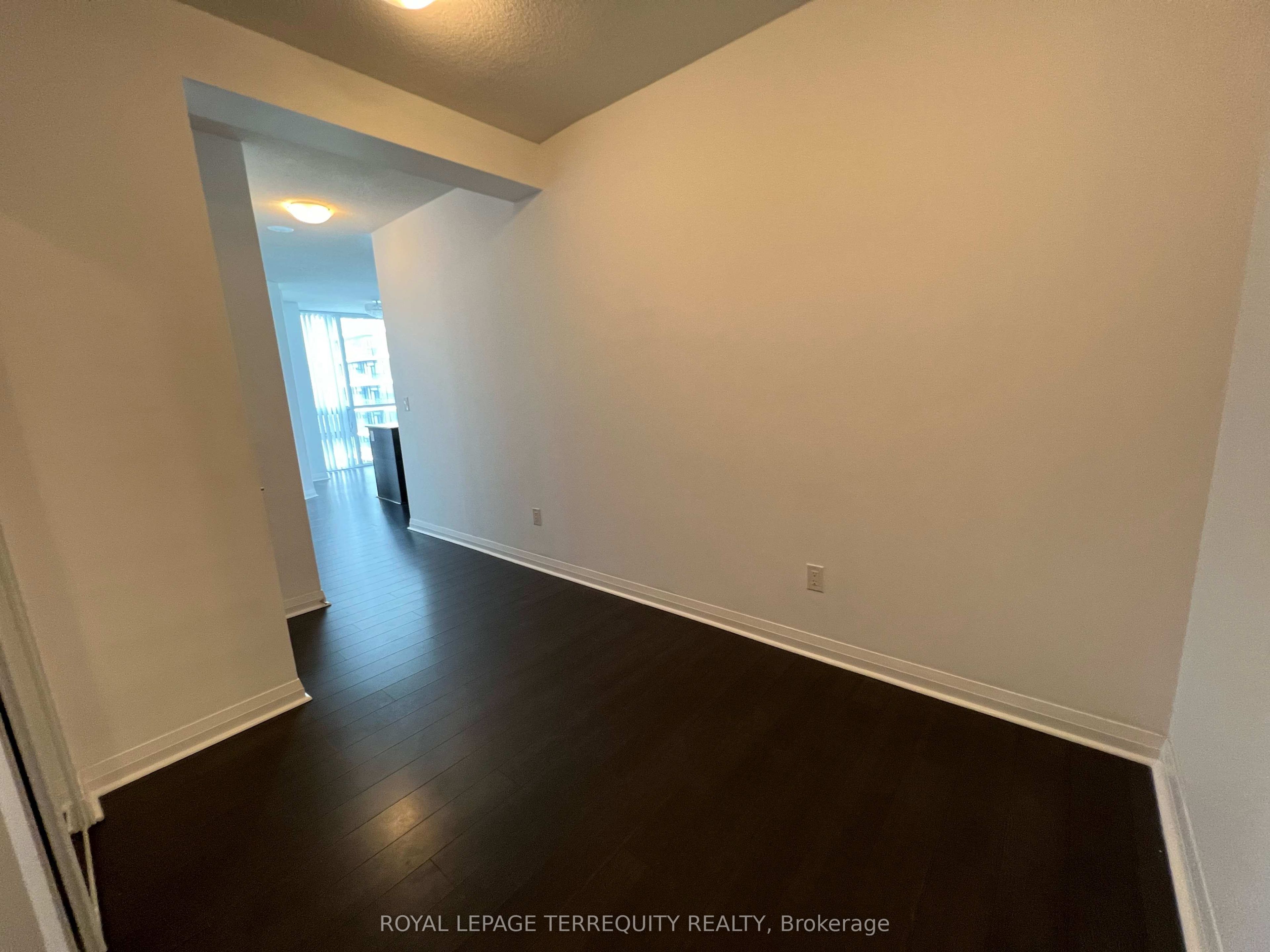 5033 Four Springs Avenue 1317, Mississauga, ON L5R 0G6 photo 4