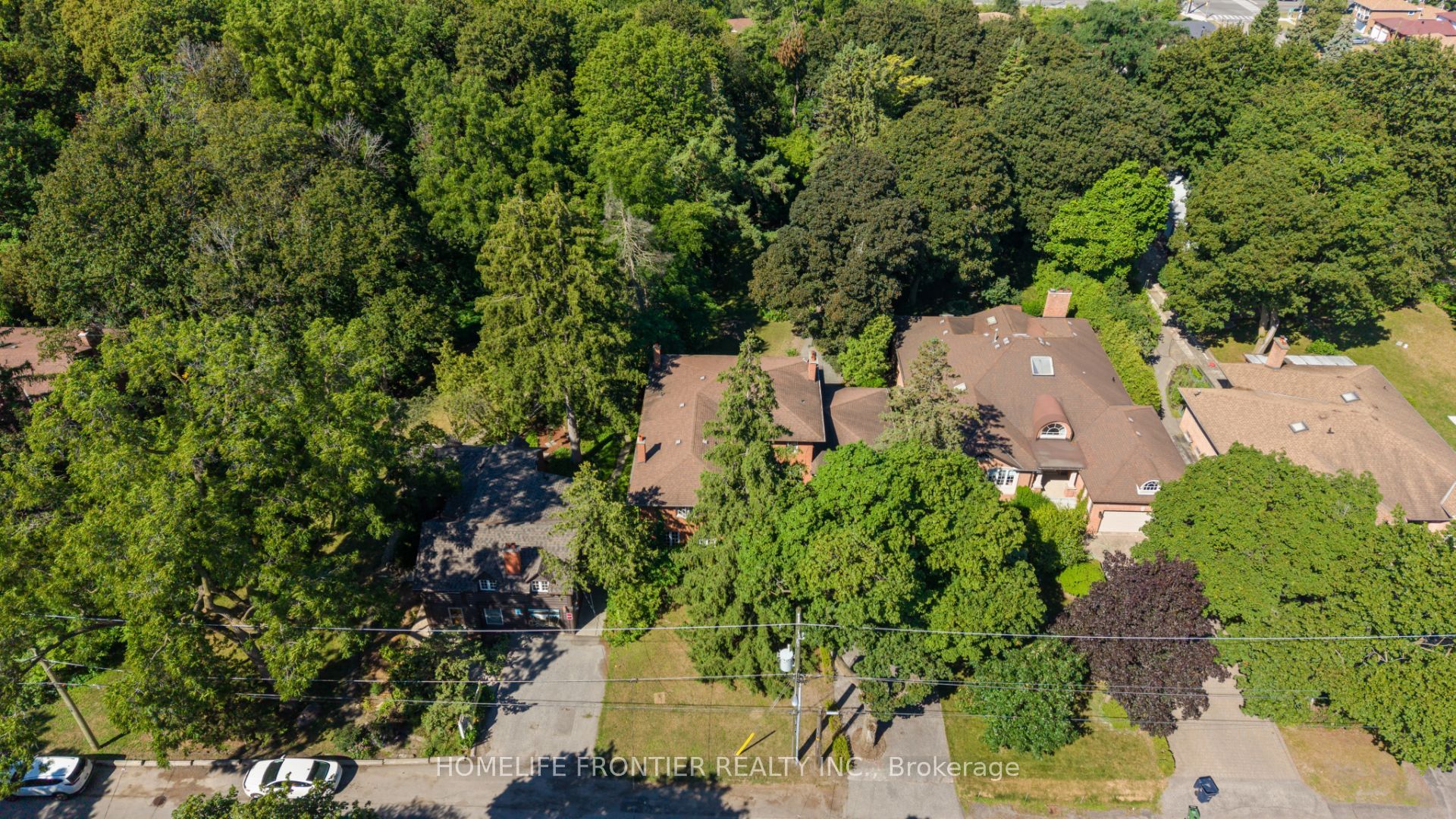 36 Riverdale Drive, Toronto, ON M9V 2T3 photo 3