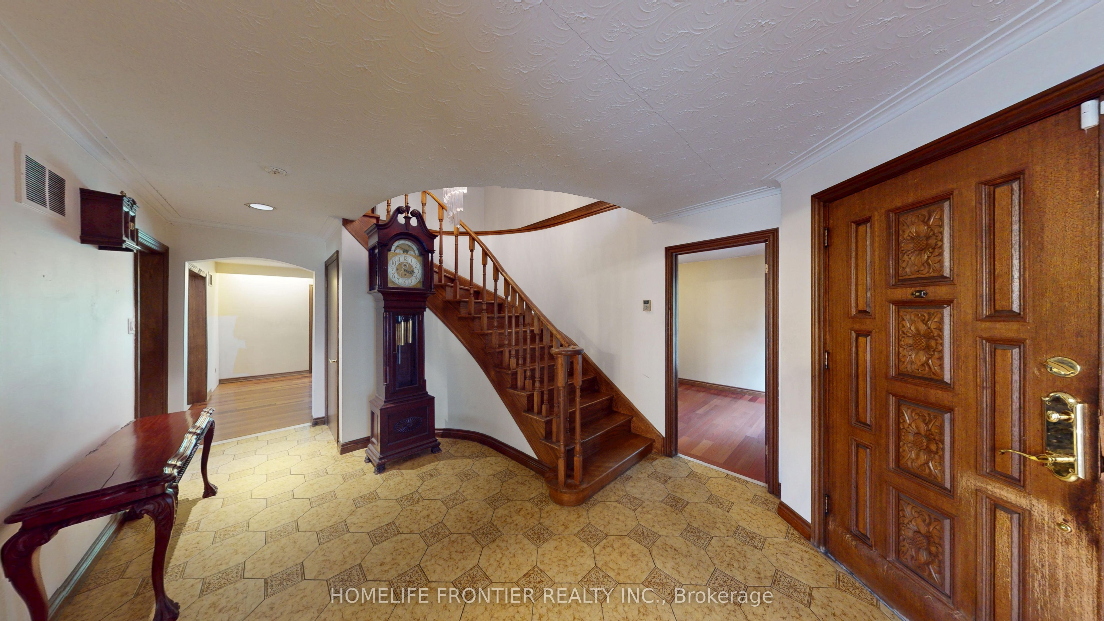 36 Riverdale Drive, Toronto, ON M9V 2T3 photo 5