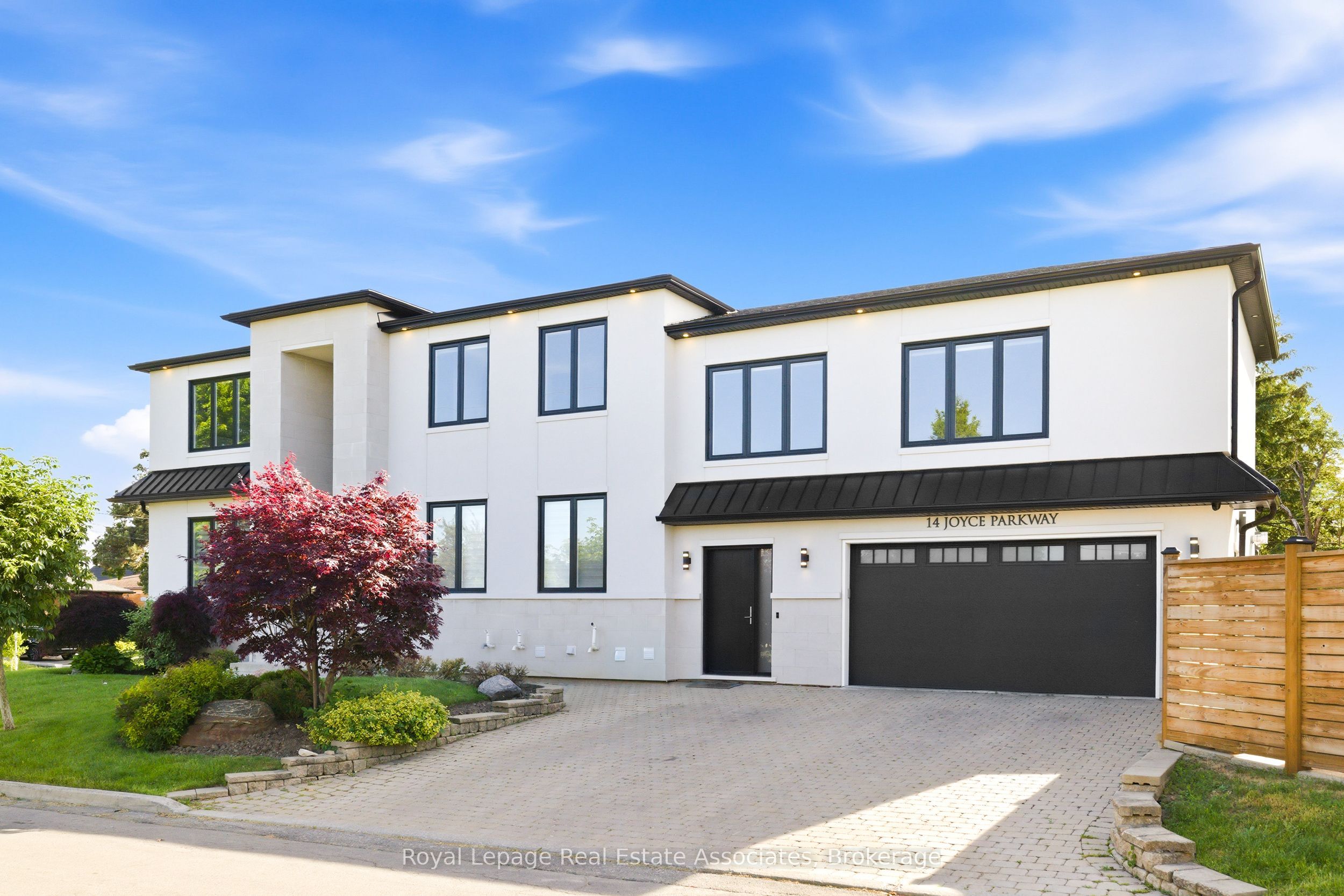 14 Joyce Parkway, Toronto, ON M6B 2S9 photo 2