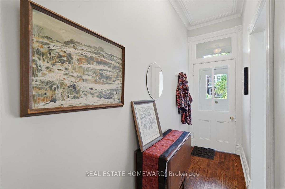 31 Sorauren Avenue, Toronto, ON M6R 2C8 photo 4