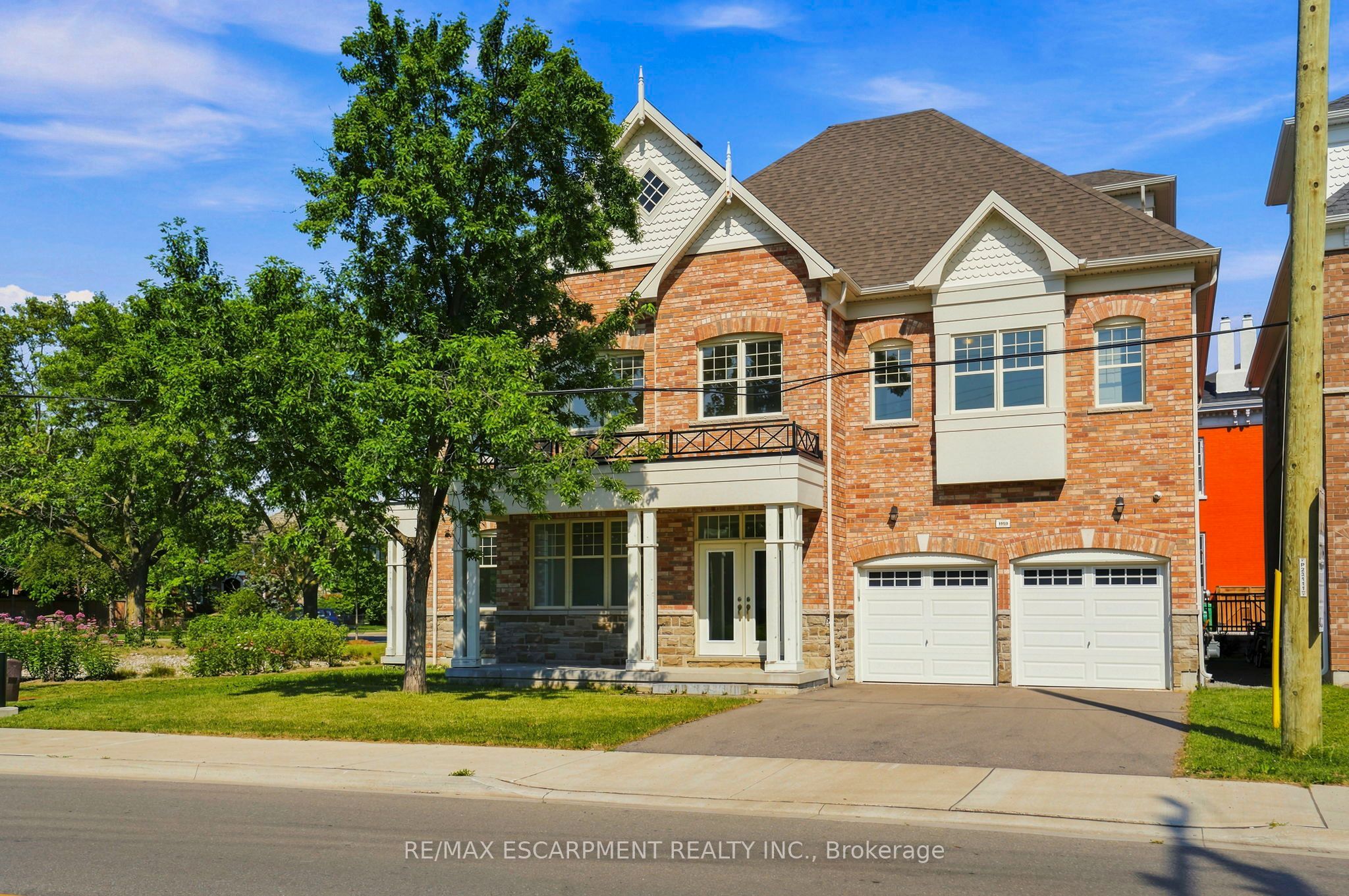 1959 Barbertown Road, Mississauga, ON L5M 6A4