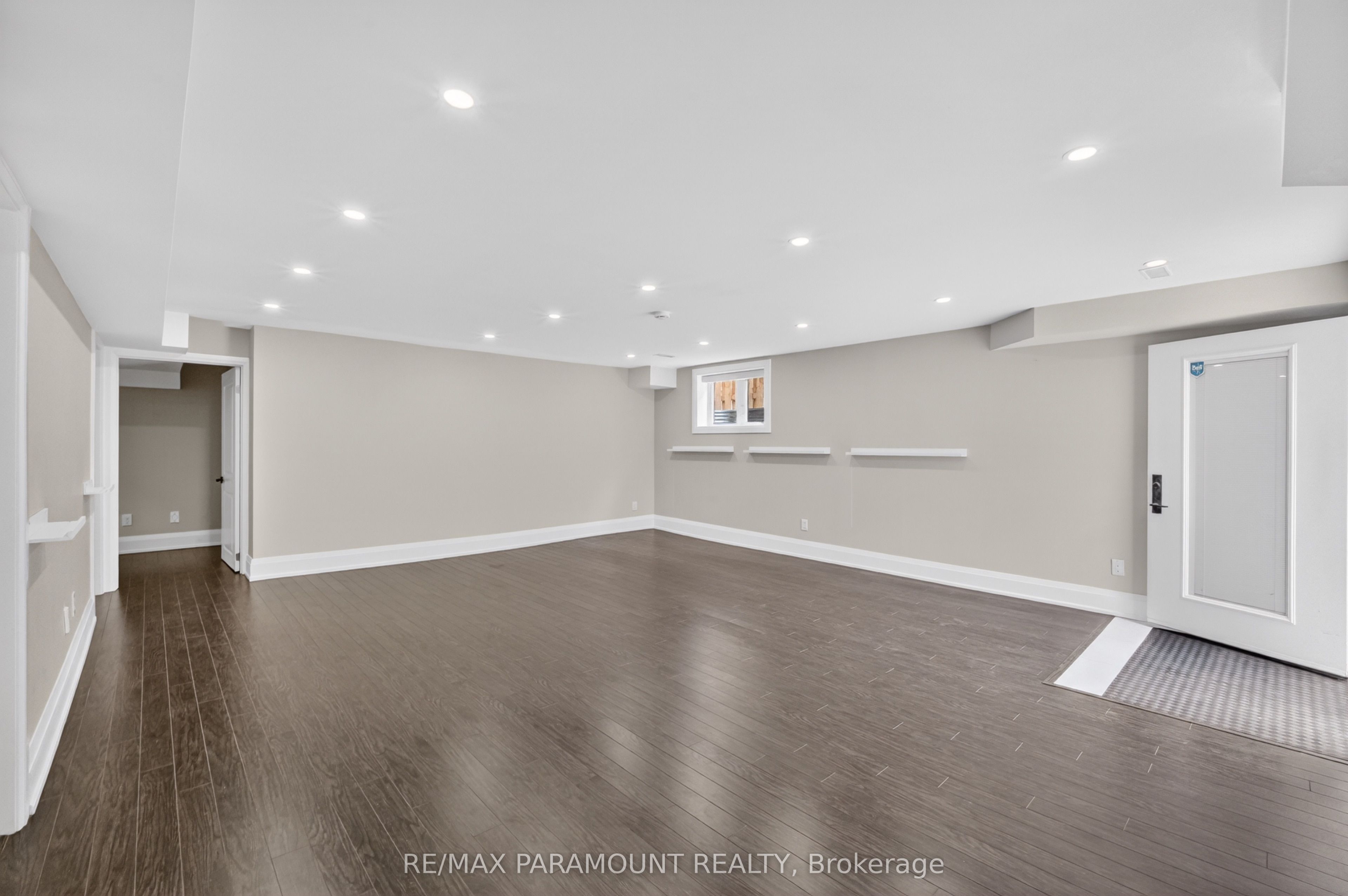 38 York Road, Toronto, ON M9R 3E4 photo 5