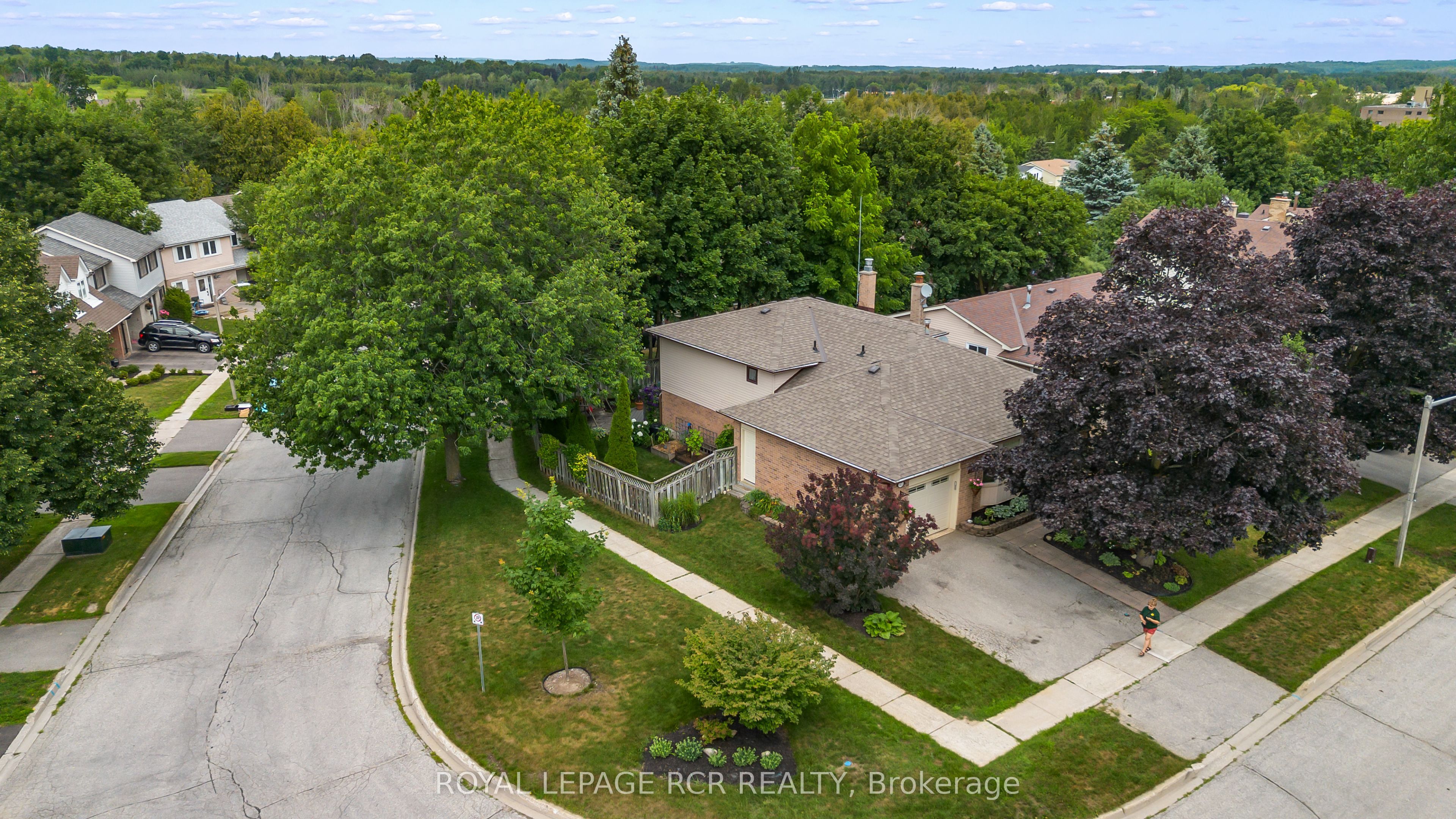 83 Goldgate Crescent, Orangeville, ON L9W 4B8 photo 2