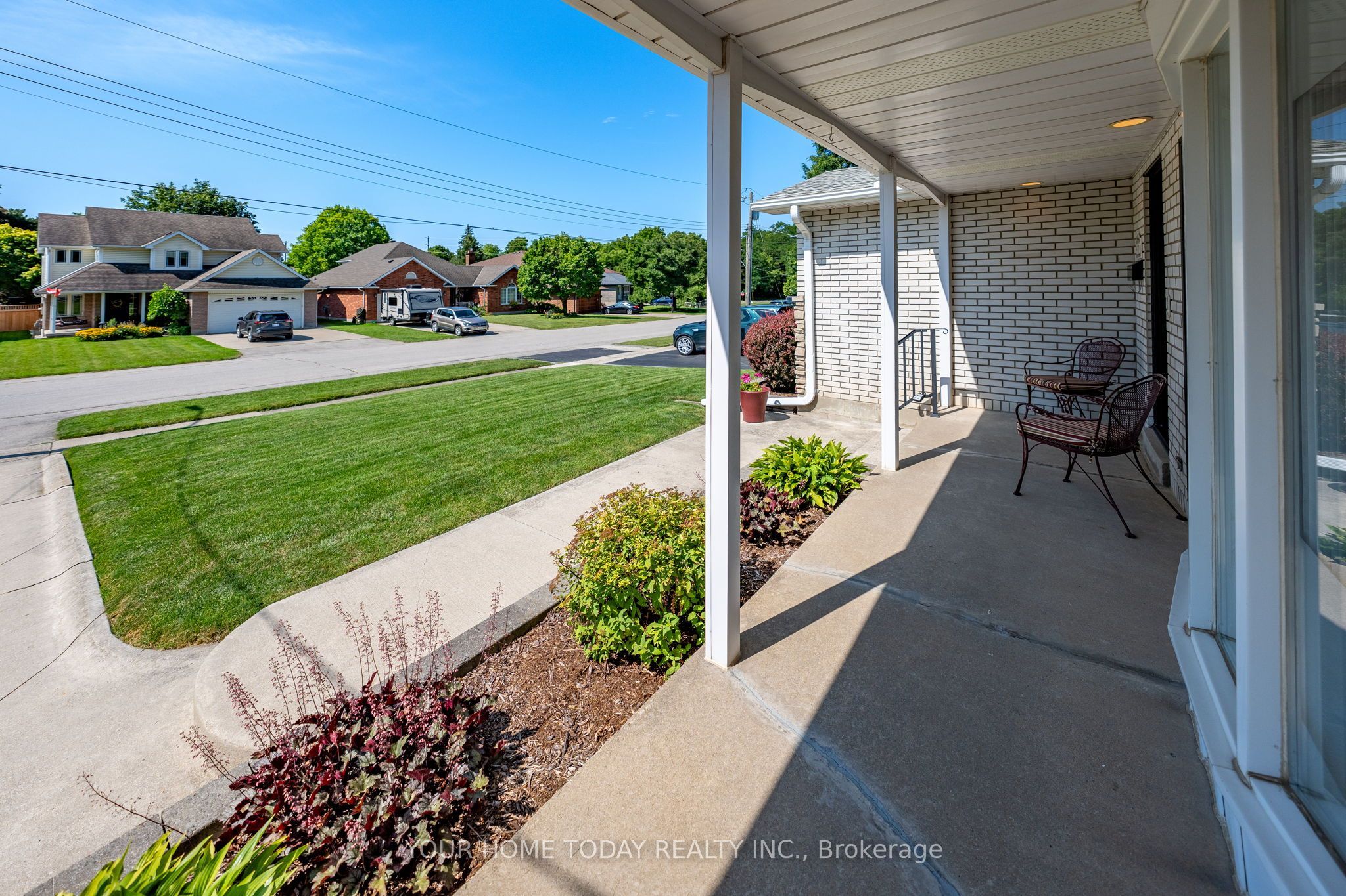 17 Carole Street, Halton Hills, ON L7G 5B4 photo 4