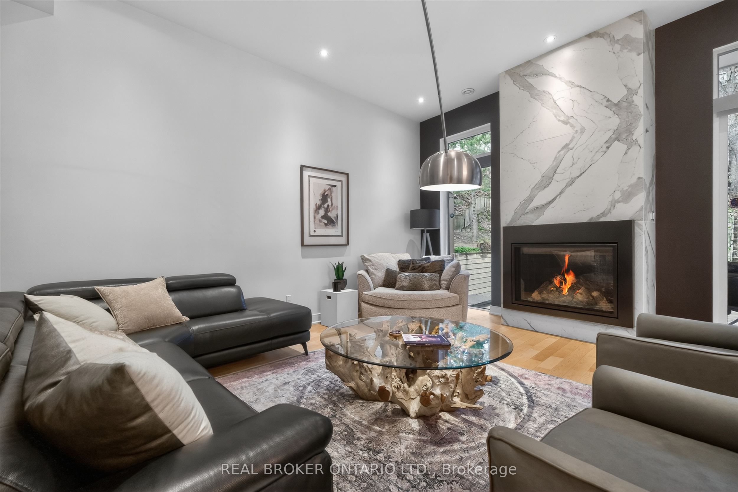 88 South Kingsway Way, Toronto, ON M6S 3T3 photo 2
