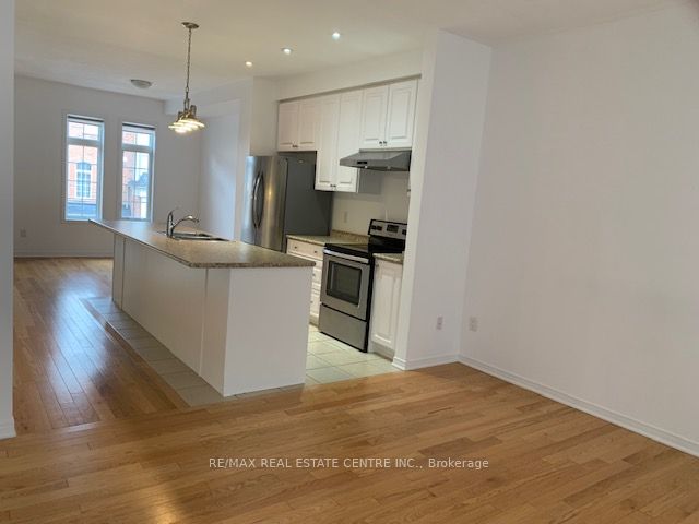 60 First Street 27, Orangeville, ON L9W 2E4 photo 5