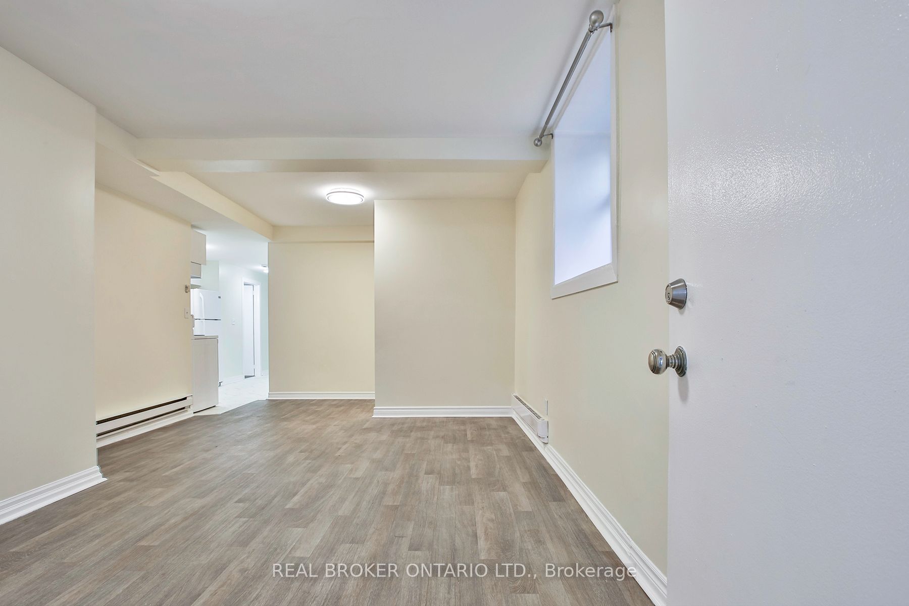53 Maria Street 5, Toronto, ON M6P 1W1