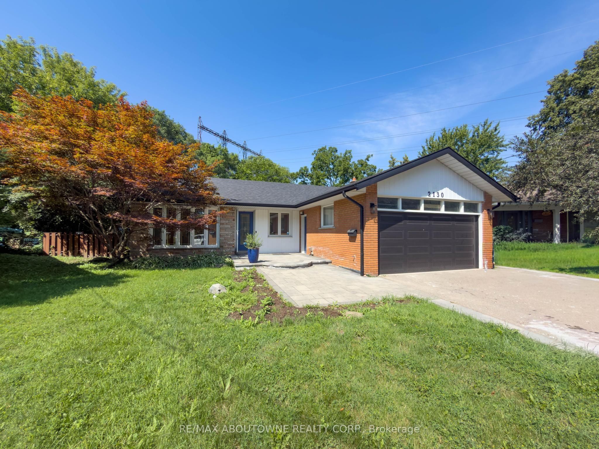 2130 Greenhurst Avenue UPPER, Mississauga, ON L4X 1J6 photo 2