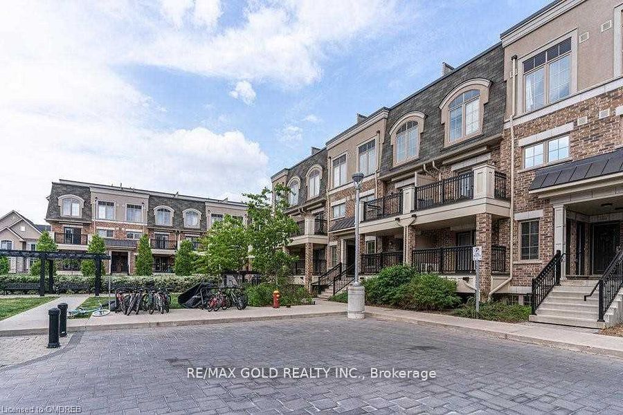 2441 Greenwich Drive 94, Oakville, ON L6M 0S3 photo 3