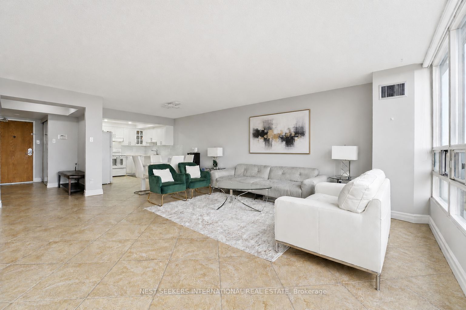 310 Mill Street 811, Brampton, ON L6Y 3B1 photo 4