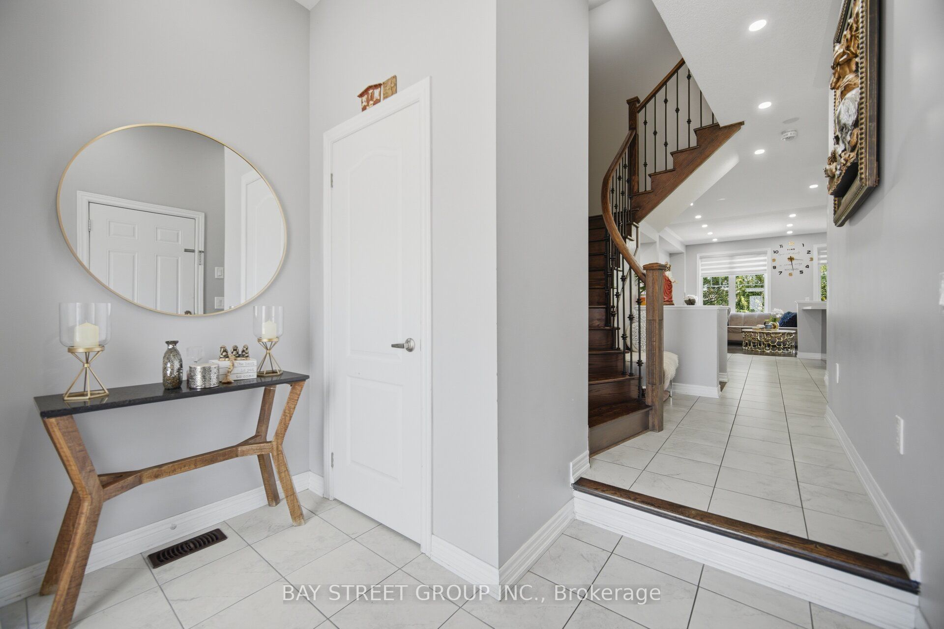 20 Davenfield Circle, Brampton, ON L6P 4L9 photo 5