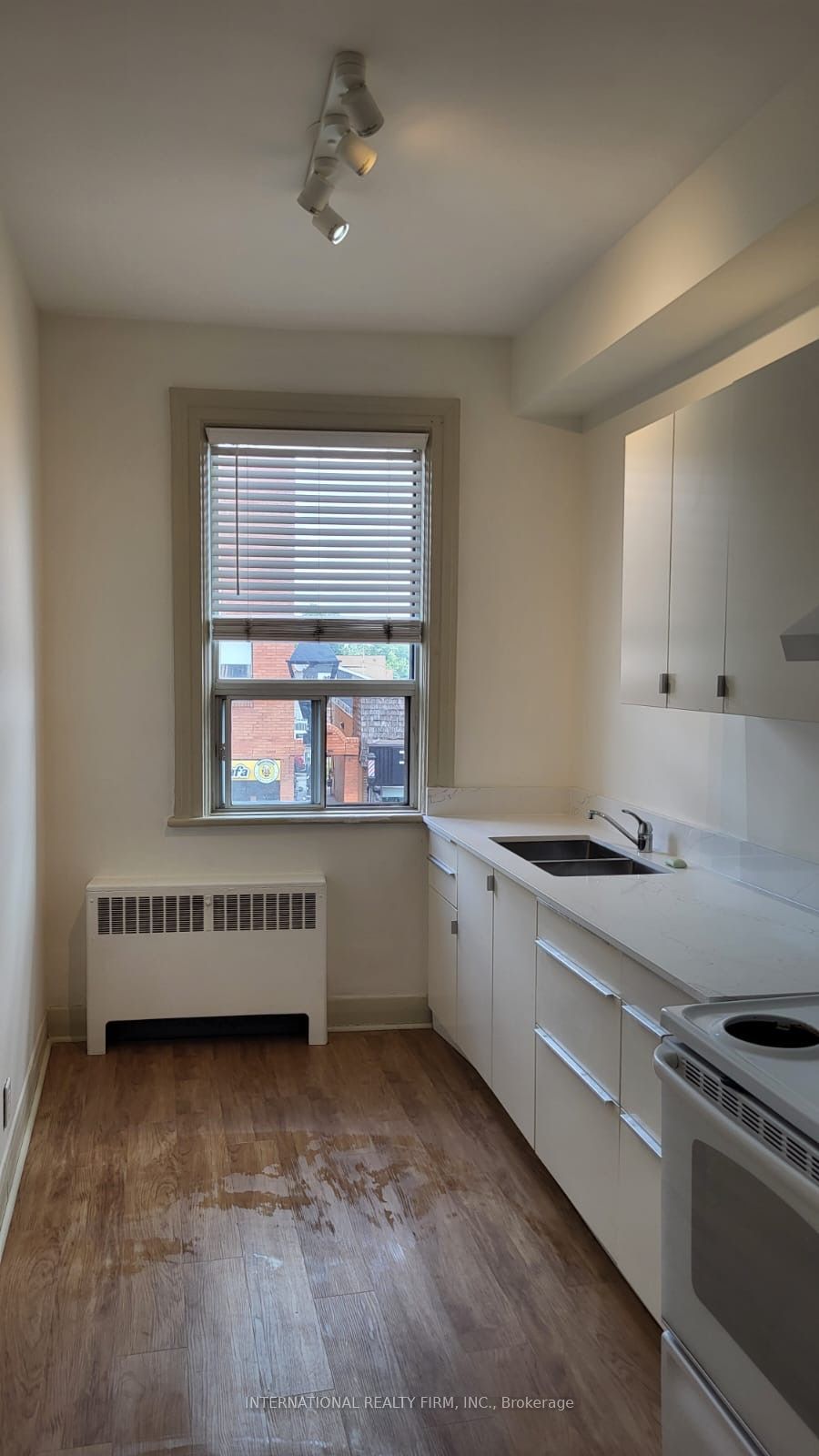 7 Thomas Street 2, Mississauga, ON L5M 1Y4 photo 5