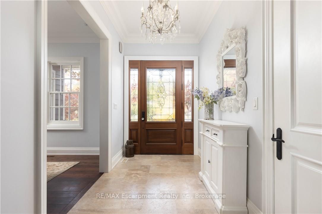 2073 Deramore Drive, Oakville, ON L6J 2P7 photo 4