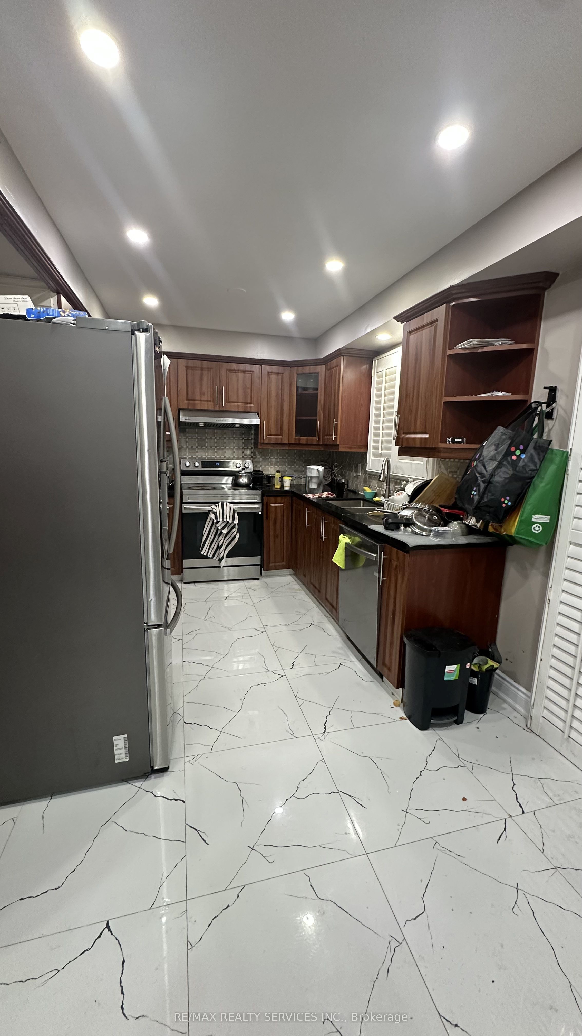 67 La France Road, Brampton, ON L6S 3V7 photo 4