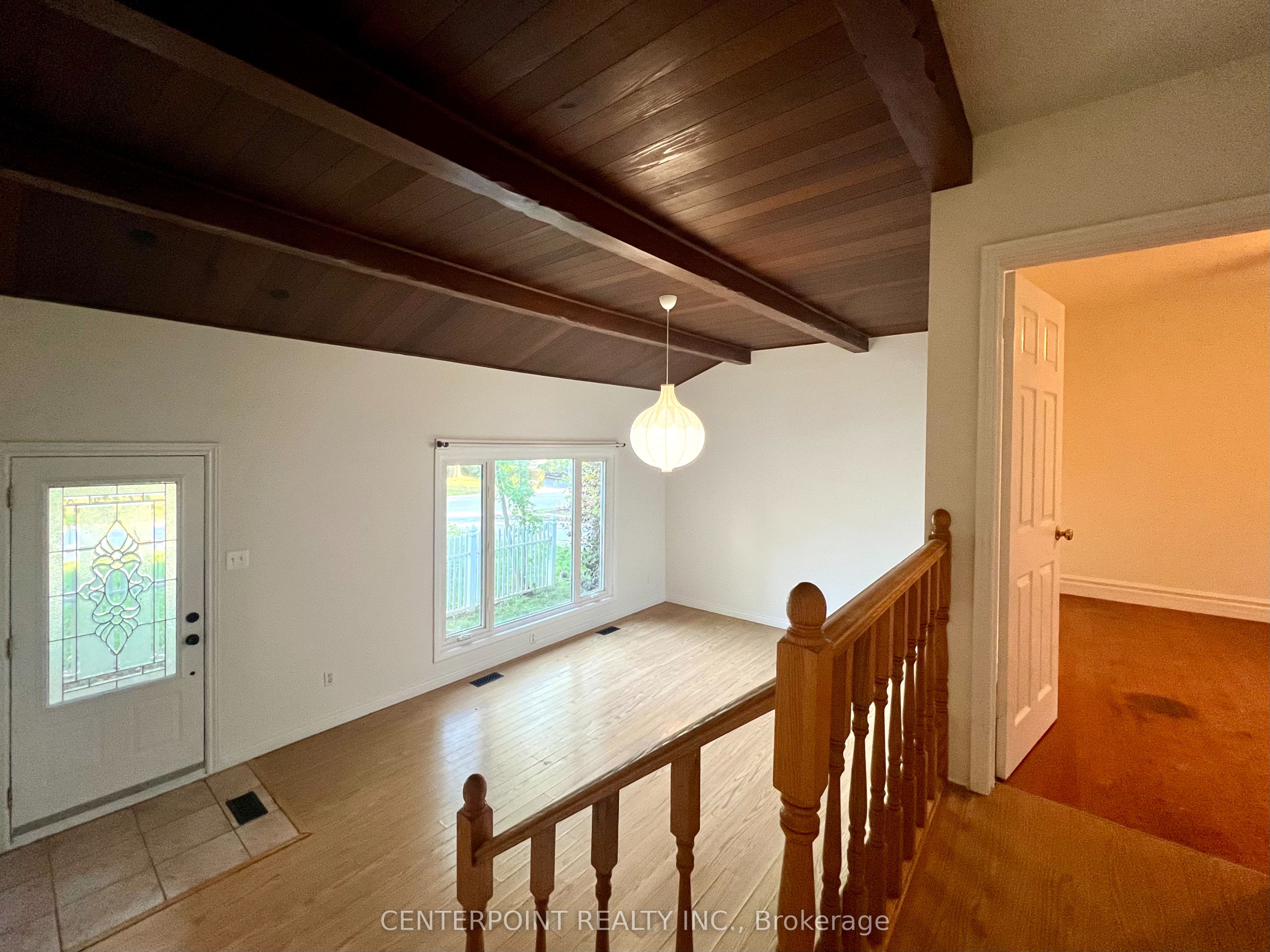287 Kent Crescent, Burlington, ON L7L 4T2 photo 5