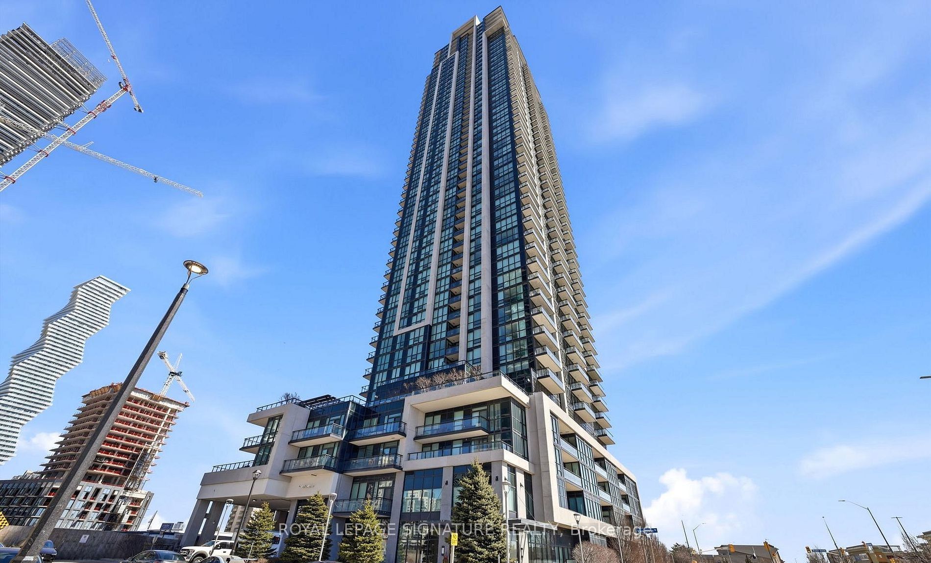 3975 Grand Park Drive 901, Mississauga, ON L5B 0K4