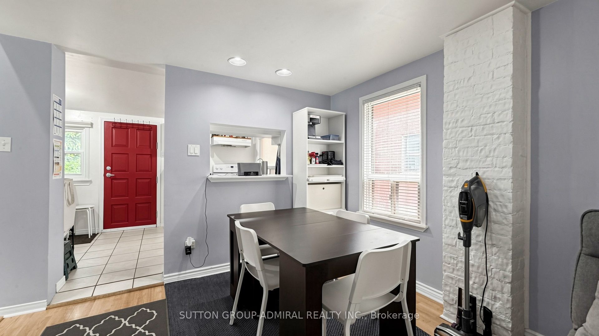 75 Rockcliffe Boulevard, Toronto, ON M6N 4R4 photo 2