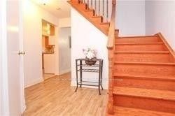9 Salem Court, Brampton, ON L6V 4J8 photo 4