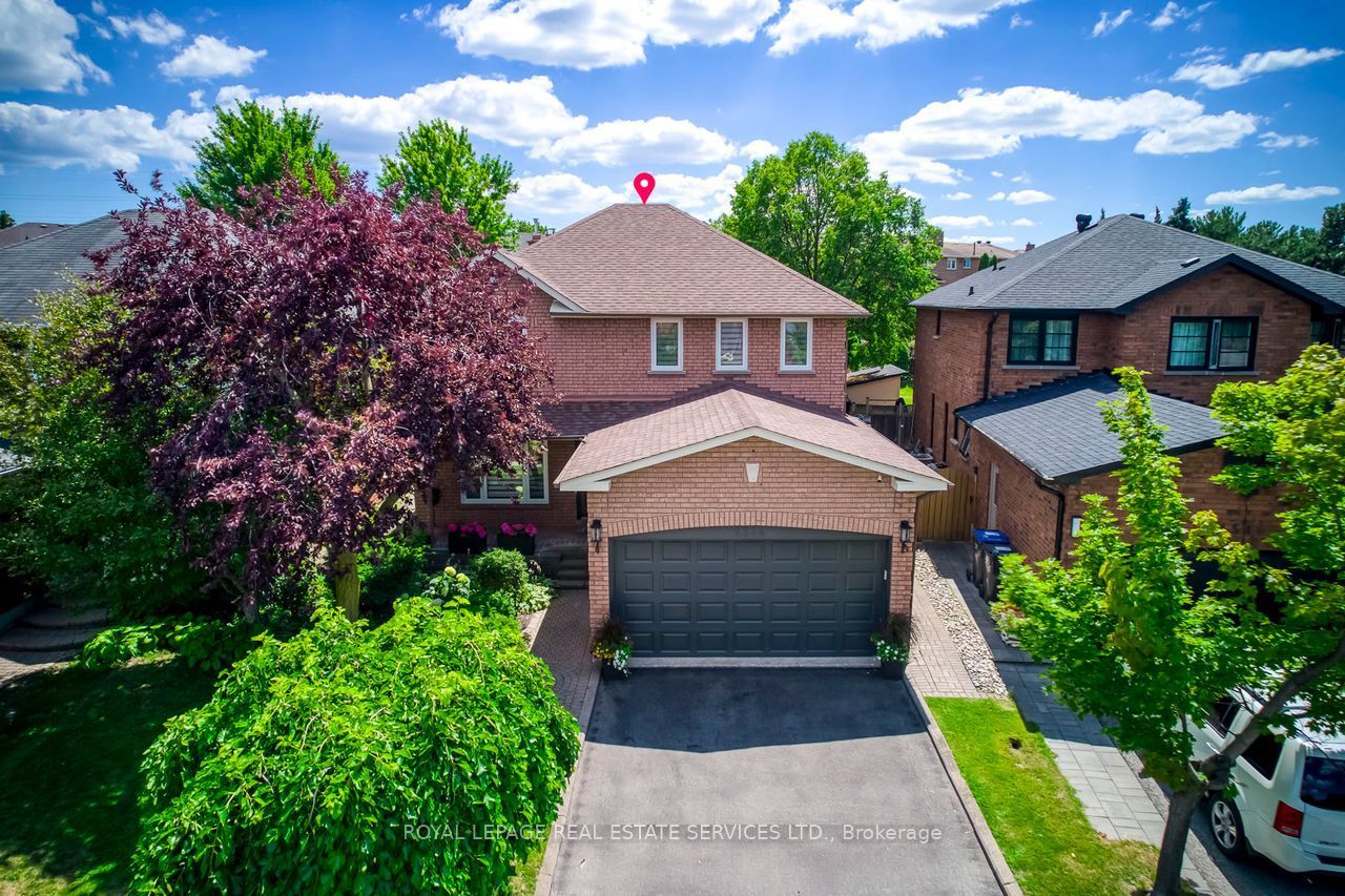4544 The Gallops, Mississauga, ON L5M 3A8