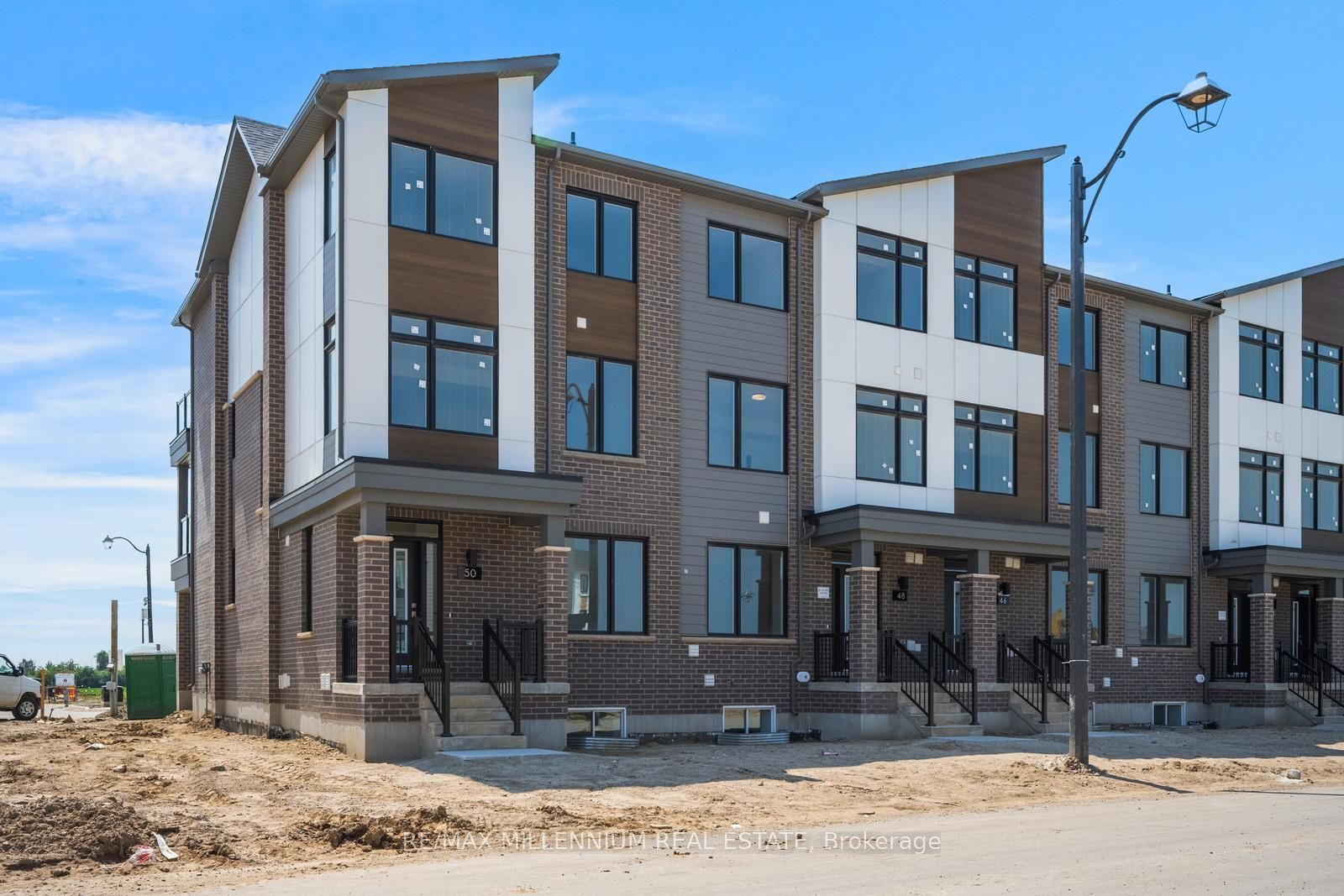 50 Thornbird Crescent MAIN, Brampton, ON L7A 0B8